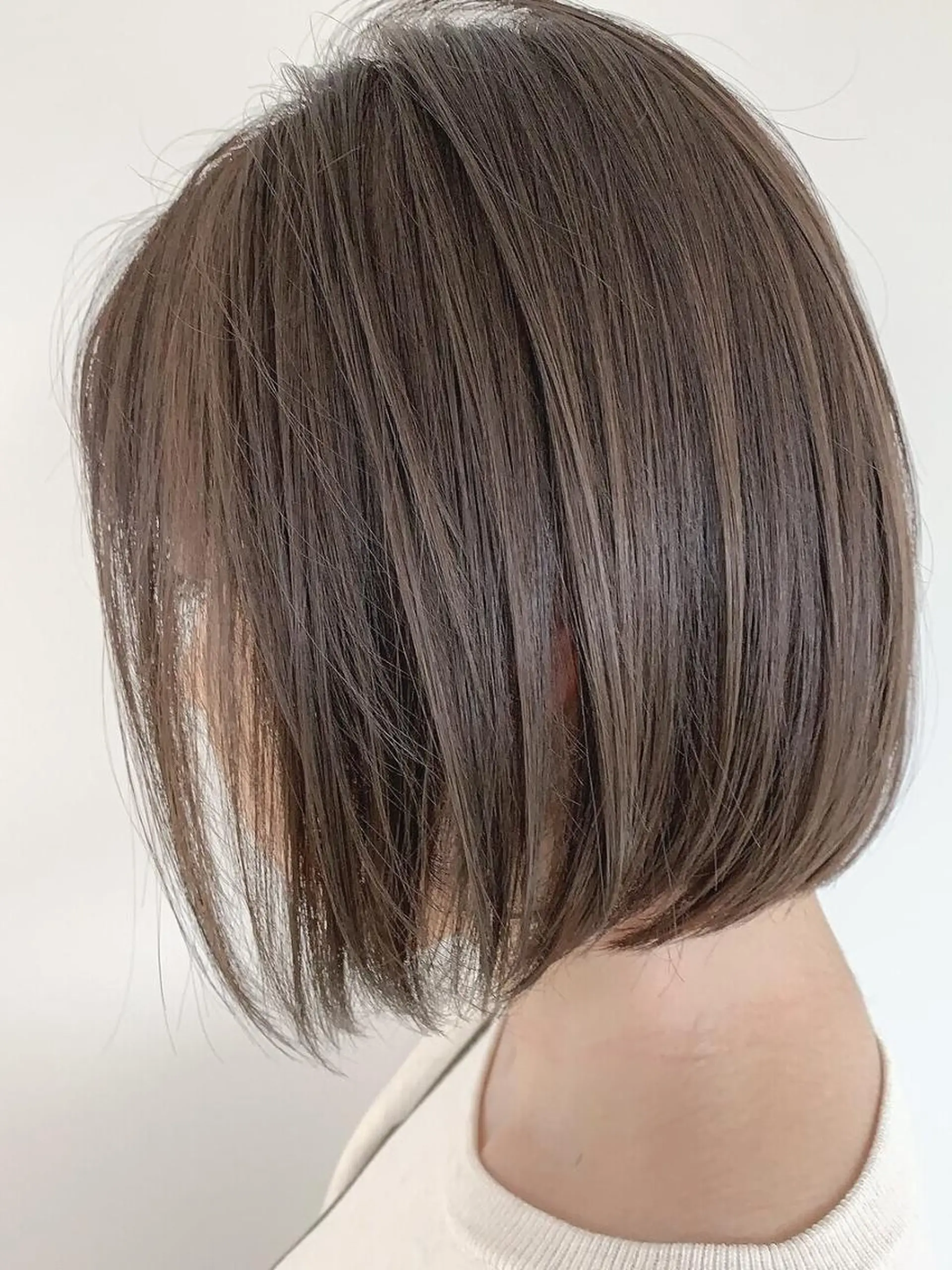 ショート ヘアカラー トリートメント 藤田真凜/ボブ/ショ ート/艶カラー🩶のヘアスタイル