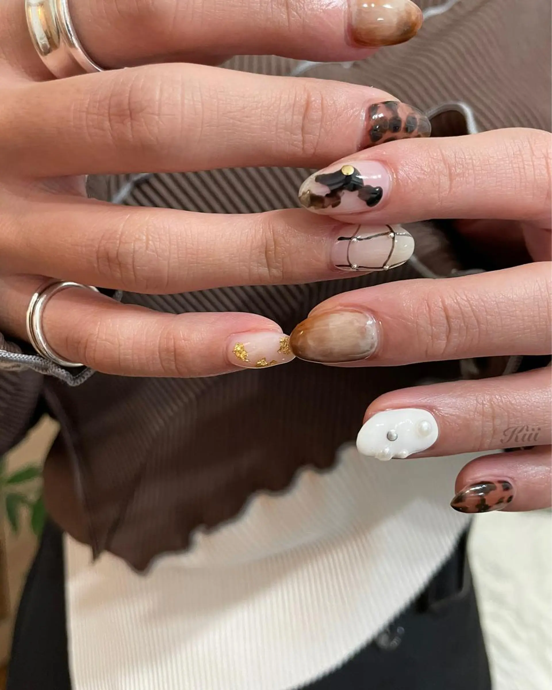 ネイル ハンドネイル フットネイル kiii.__ ✴︎*のネイルデザイン