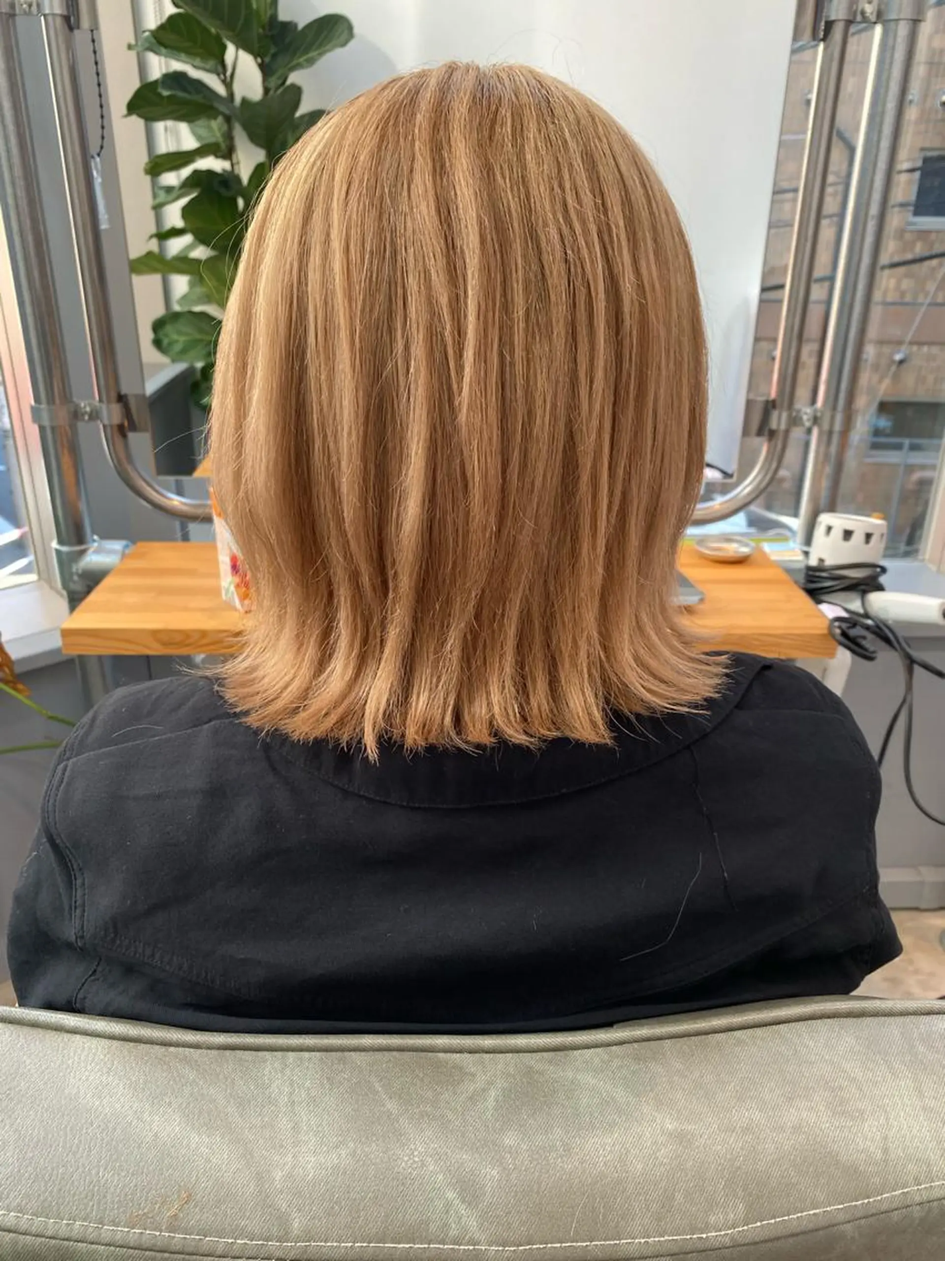 ショート カラー 🌼ハイライト透明感 🌼maiのヘアスタイル