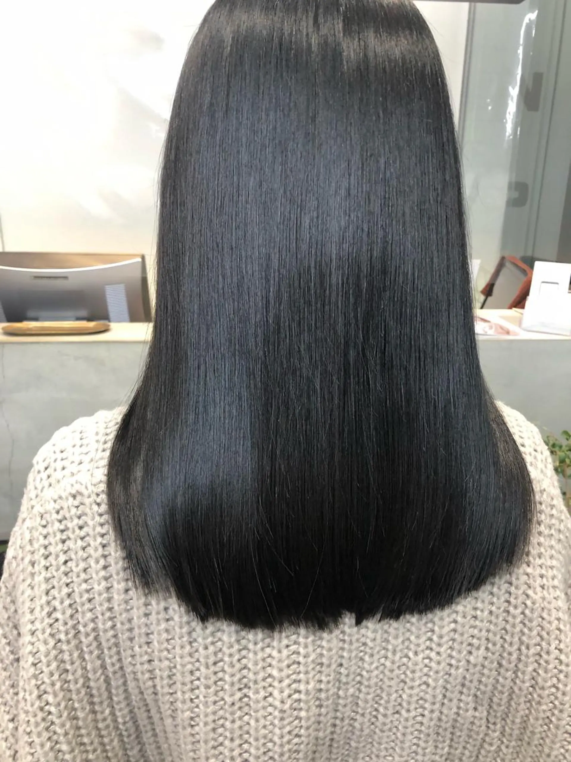 セミロング ヘアカラー 縮毛矯正 トリートメント orme所属・【髪質改善特化･ 福田航洋】のヘアスタイル