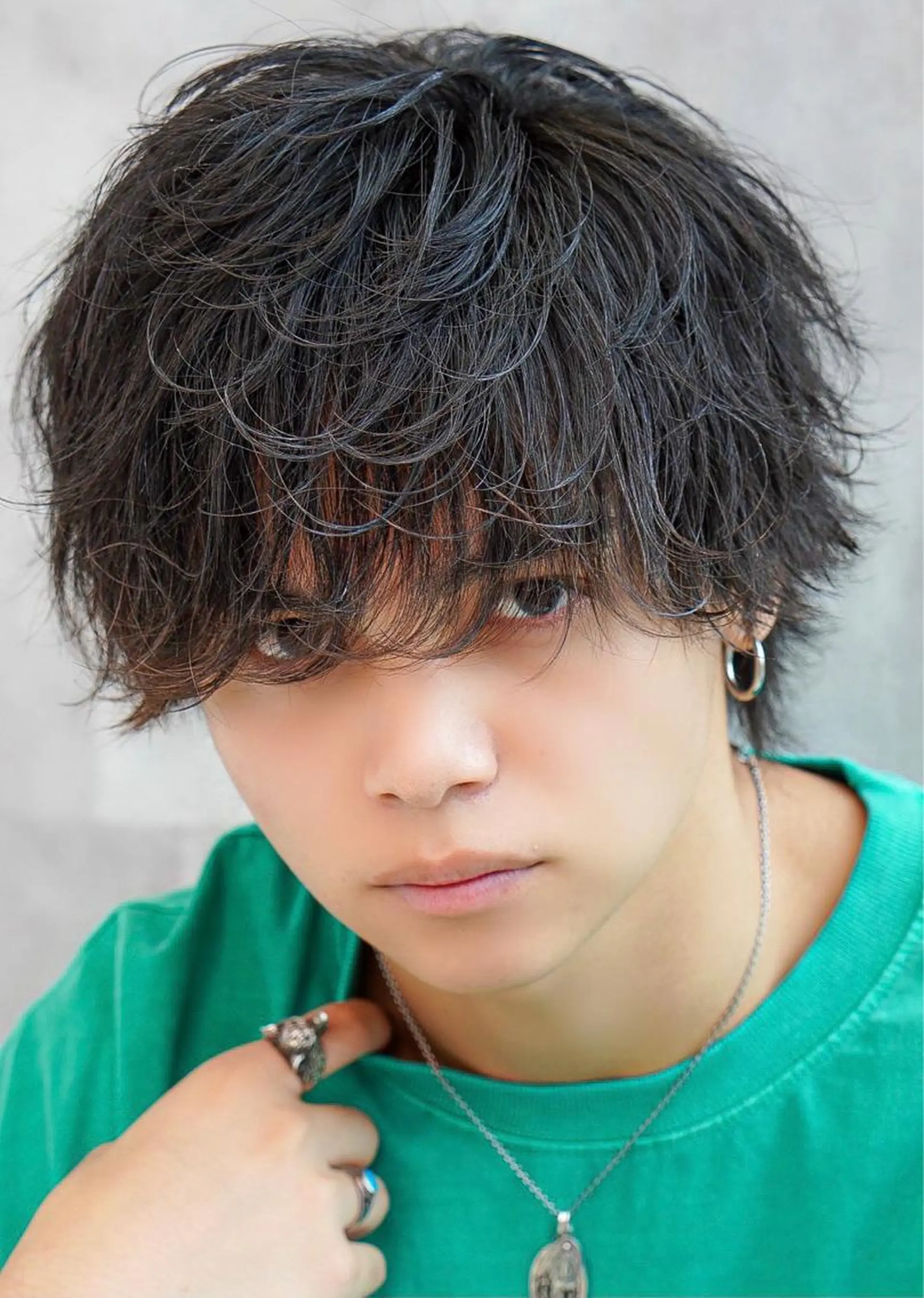 ヘアアレンジ メンズ マッシュウルフ マッシュ メンズウルフカット ウルフカット カルマ/毛流れ/ メンズヘア/荒井博之のヘアスタイル