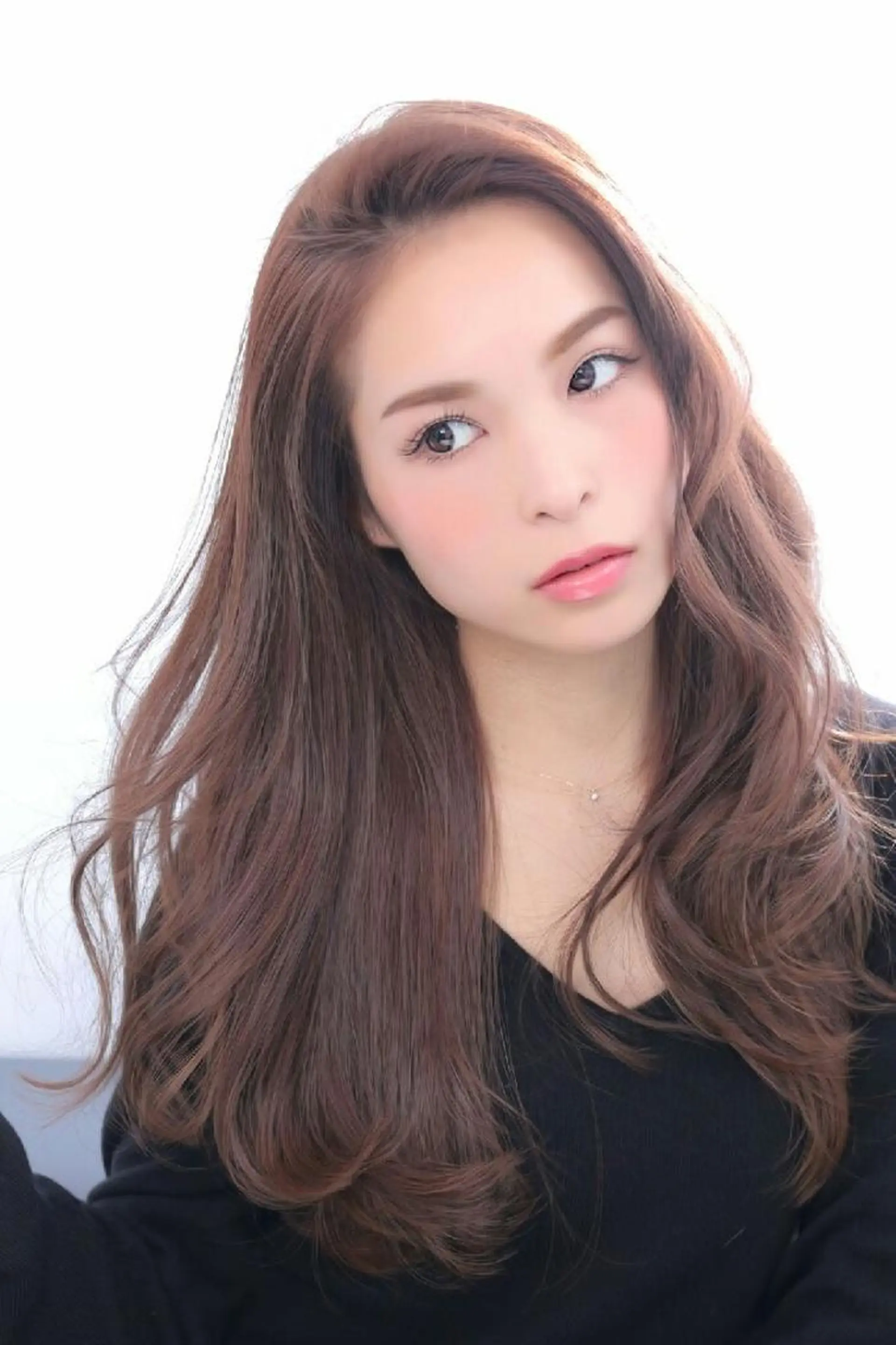 ロング まつエク カラー パーマ アッシュ アッシュブラウン ブラウンカラー 仲西 愛鈴のヘアスタイル