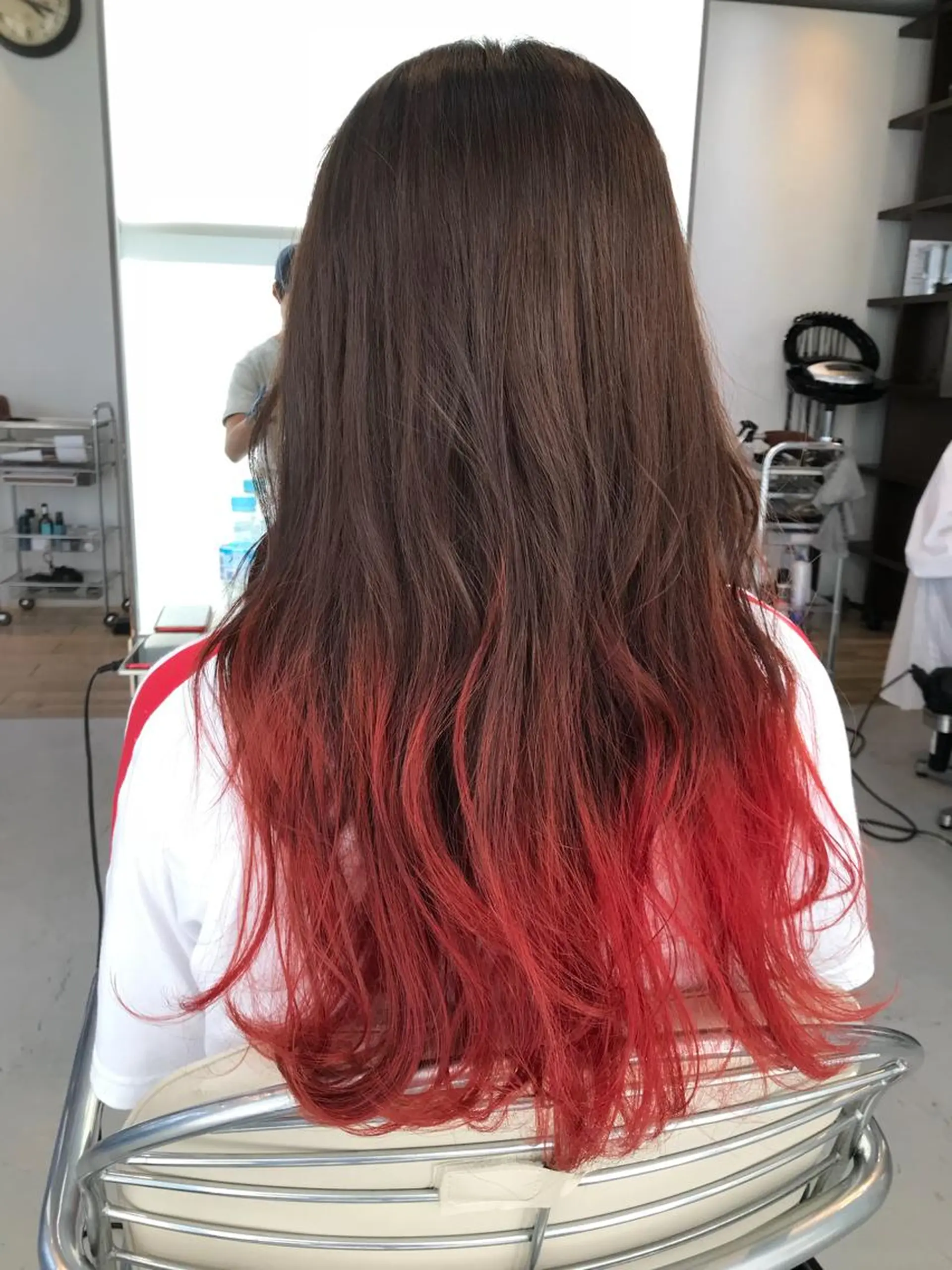 ロング カラー 逗子葉山 ナオイカイラのヘアスタイル