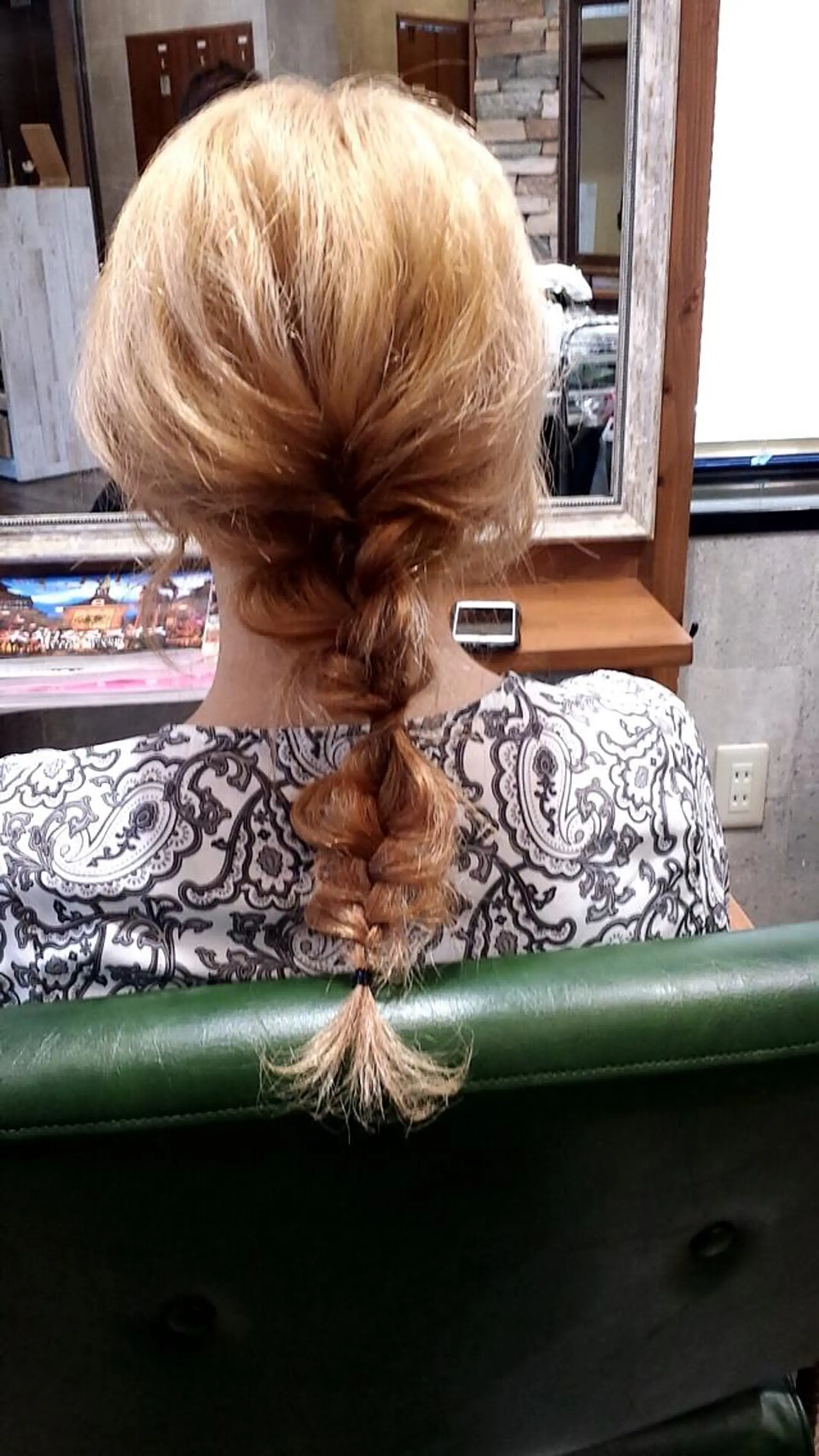 ミディアム ヘアカラー トリートメント ✨艶感/透け感✨Sherry所属・艶髪/ハイトーン Sherryのヘアスタイル