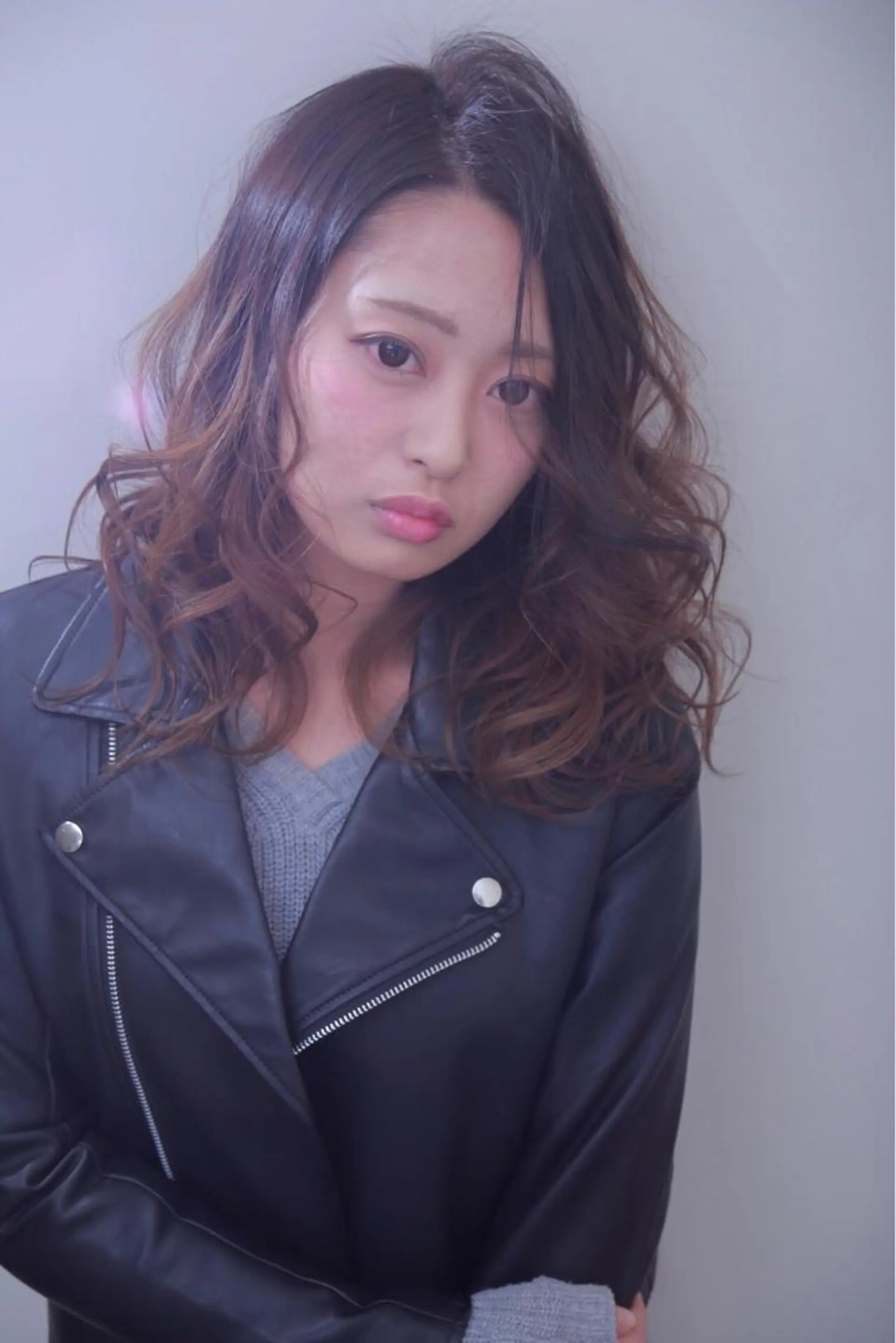 セミロング 伊藤 裕貴のヘアスタイル