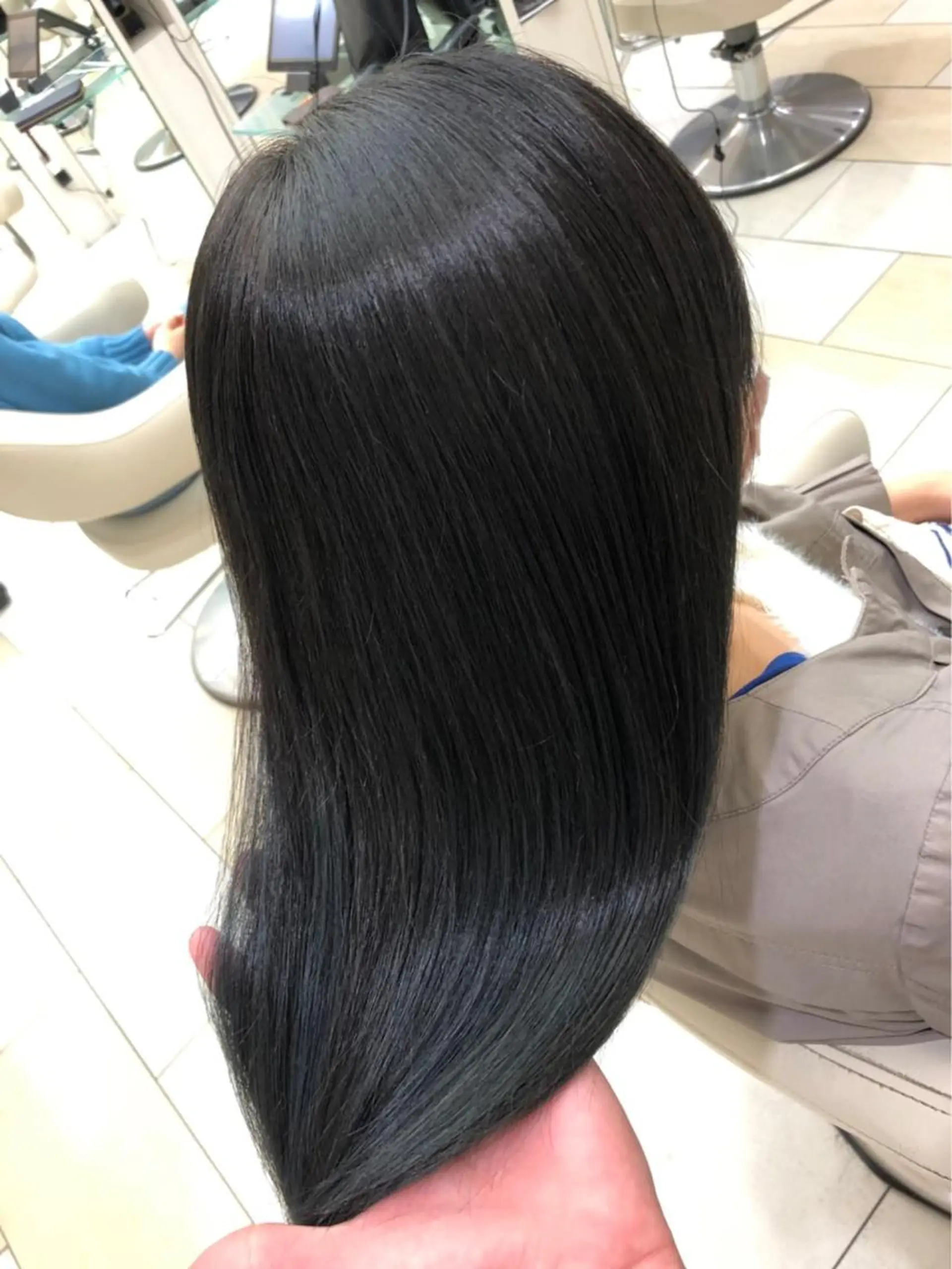 セミロング 兼元 優也のヘアスタイル