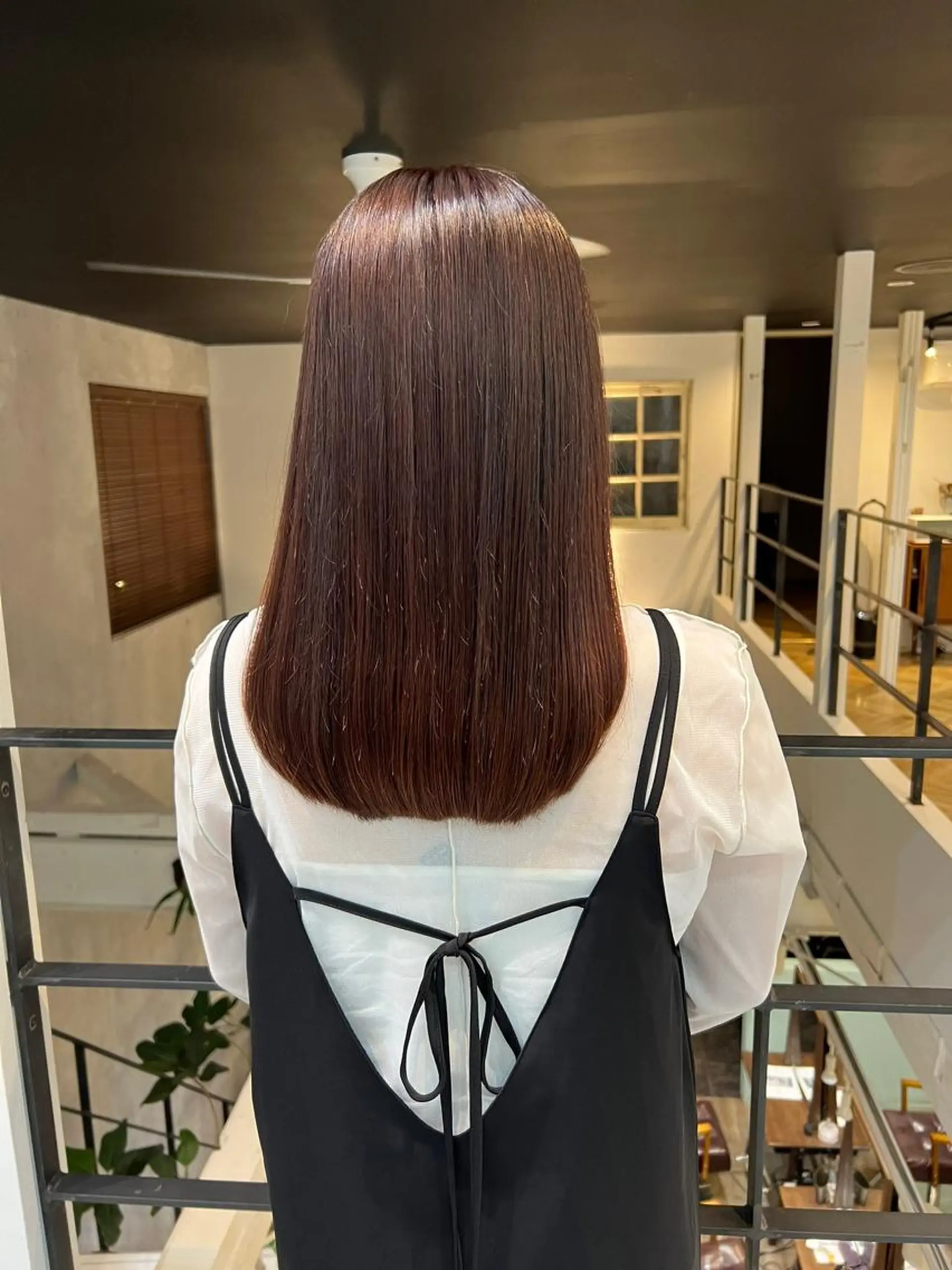 セミロング カラー パーマ 滝内 佑弥のヘアスタイル