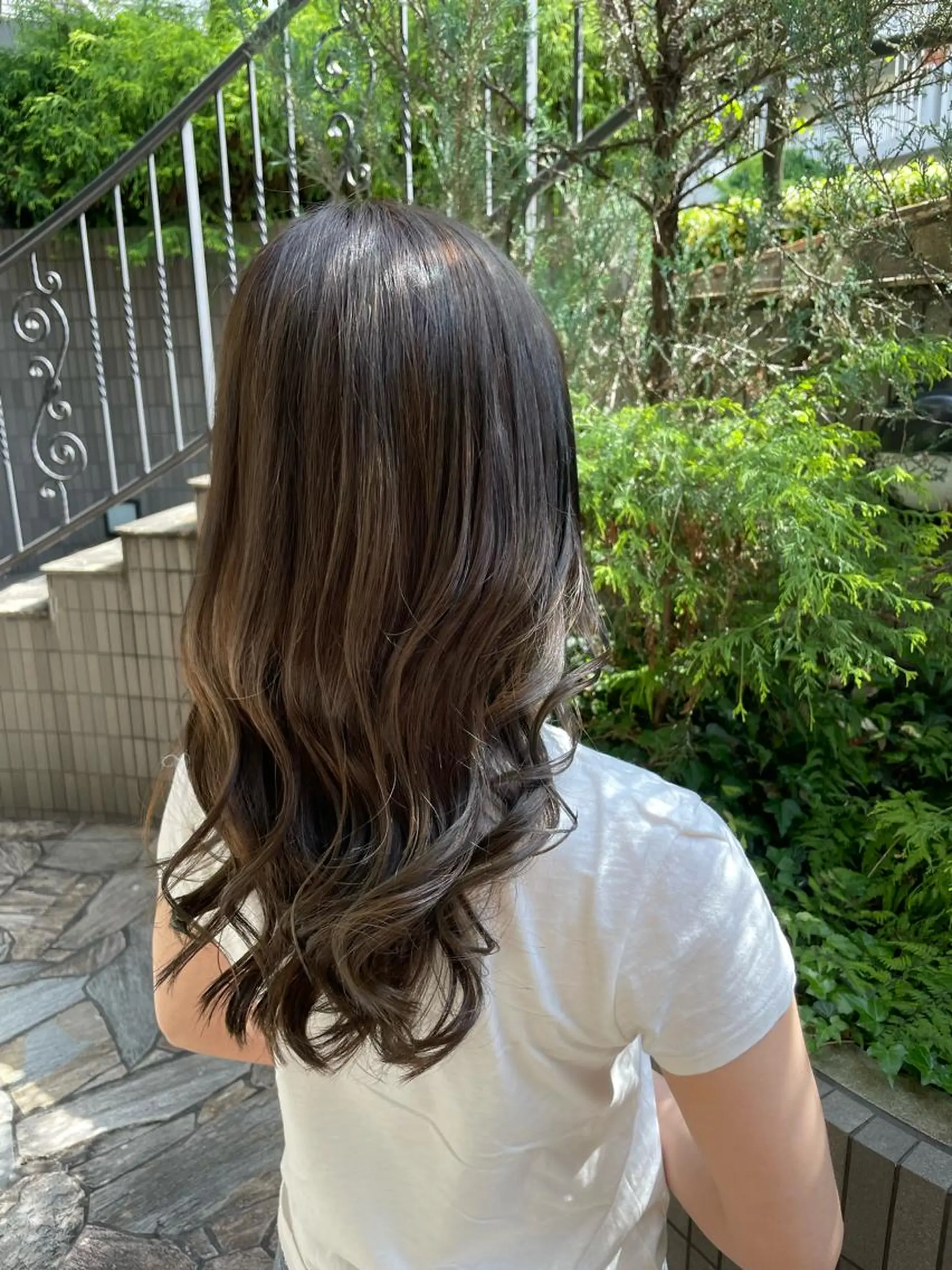 セミロング アッシュ 髪質改善イノアカラー 富澤ショウタのヘアスタイル