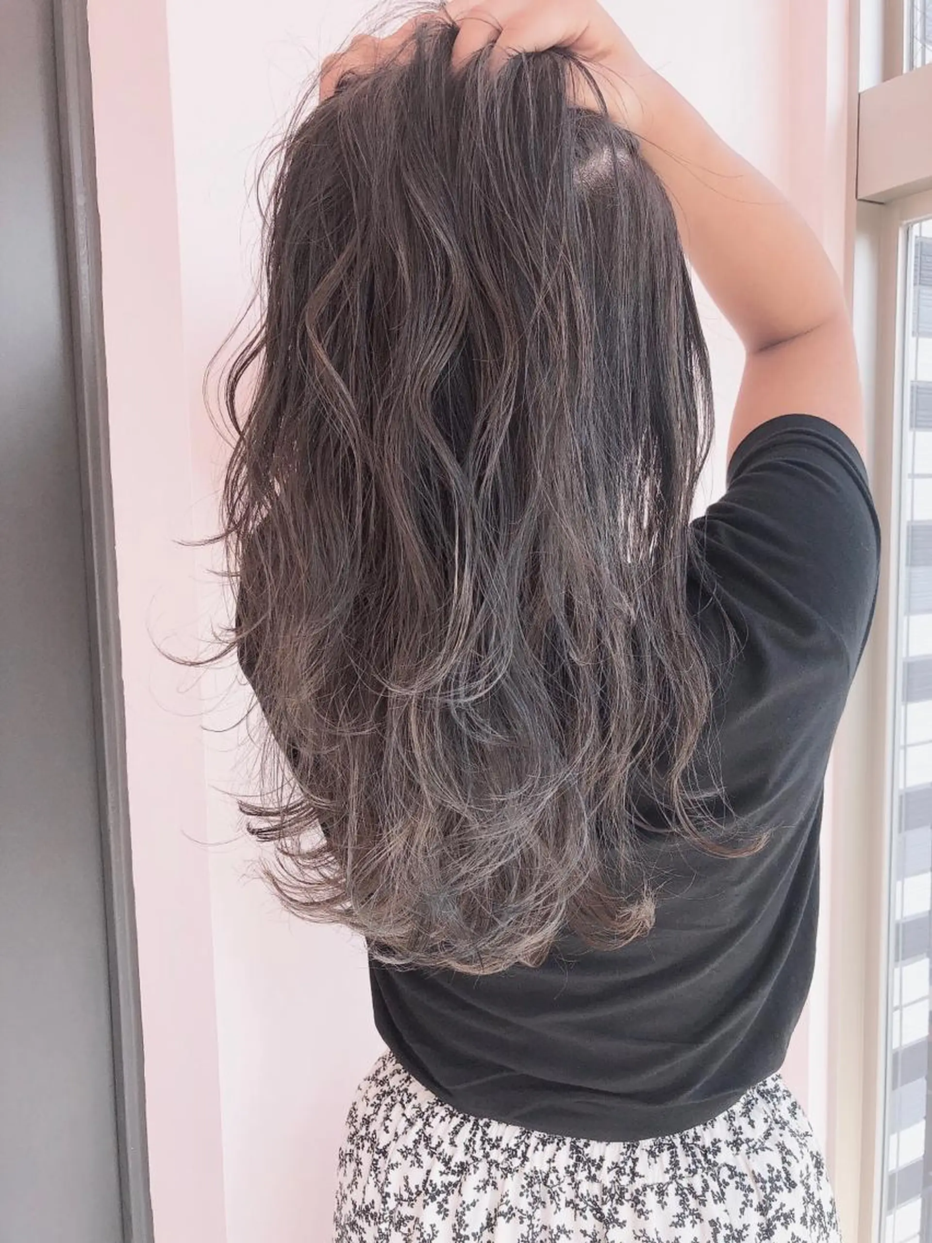 ロング 店長 小池アキトのヘアスタイル