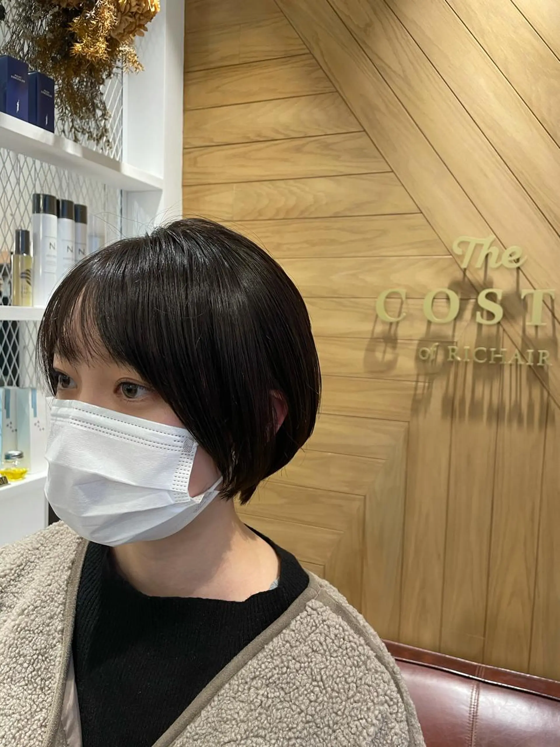 ショート カラー 鈴村 大介のヘアスタイル