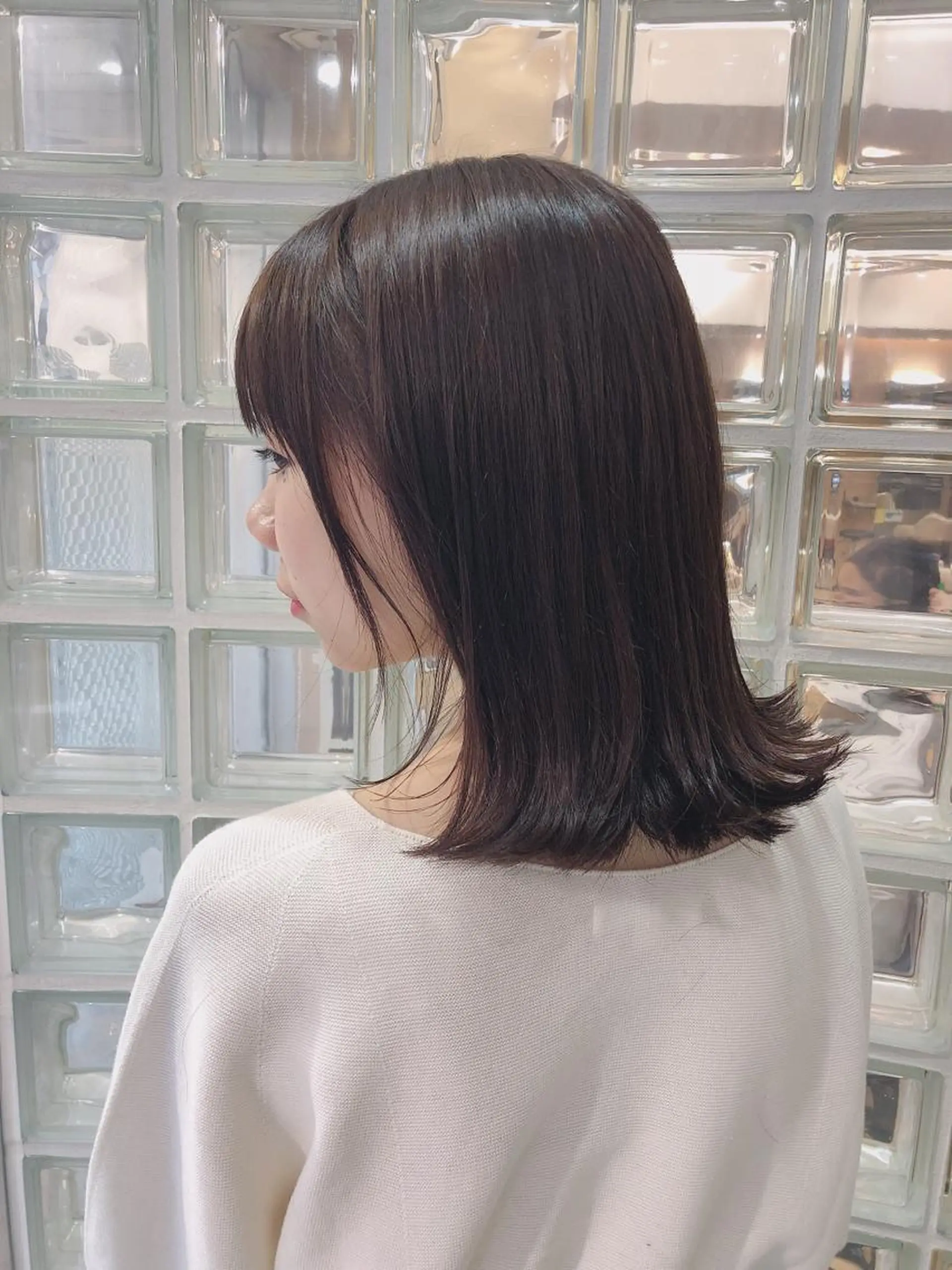 ミディアム ボブ 外ハネヘア カット トリートメント 四ッ家 裕【店長】のヘアスタイル