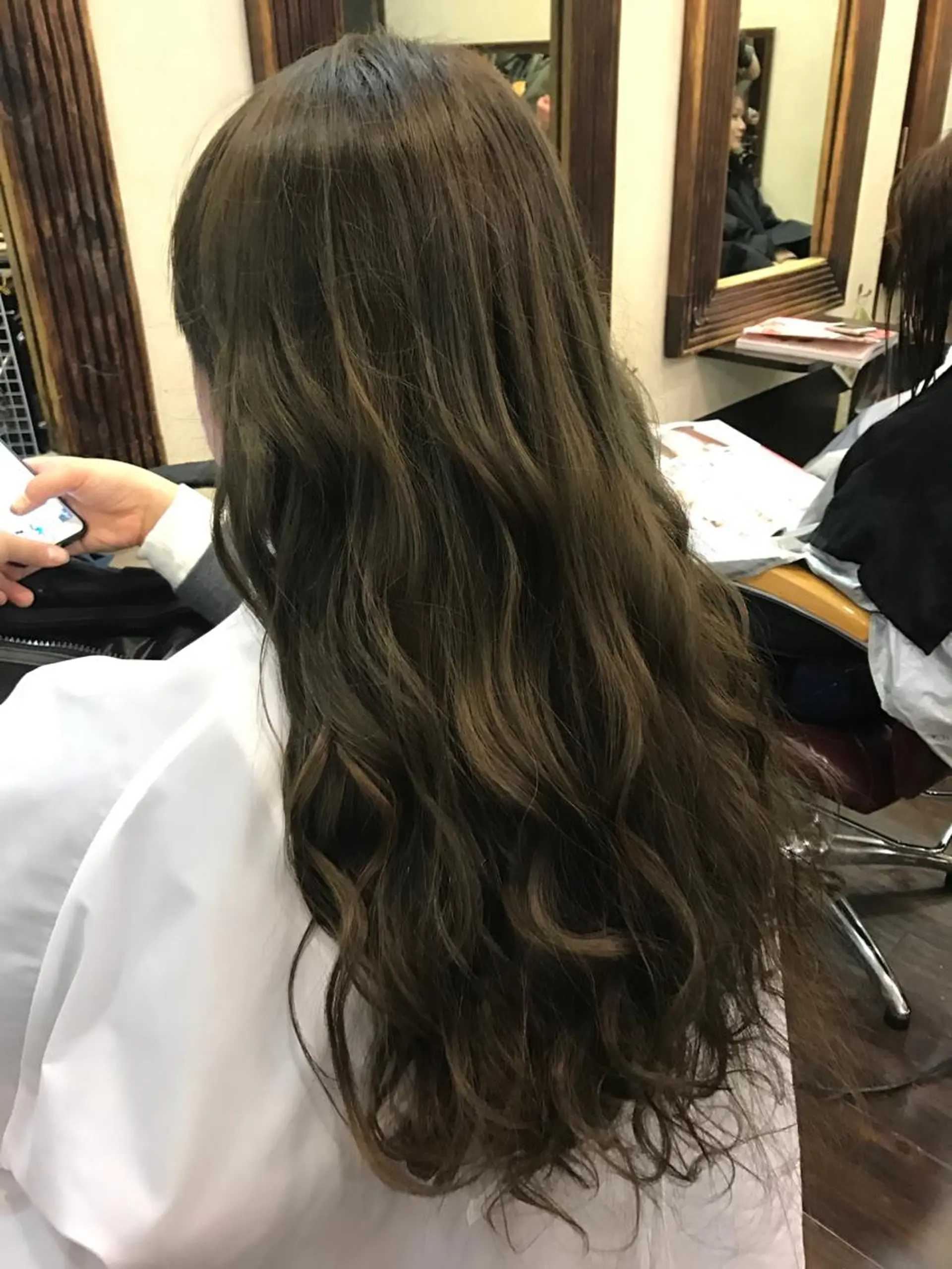 ロング カラー アッシュ ブリーチ 透明感カラー 外国人風カラー ミニモお気に入り数 No.1宍戸雄弥のヘアスタイル