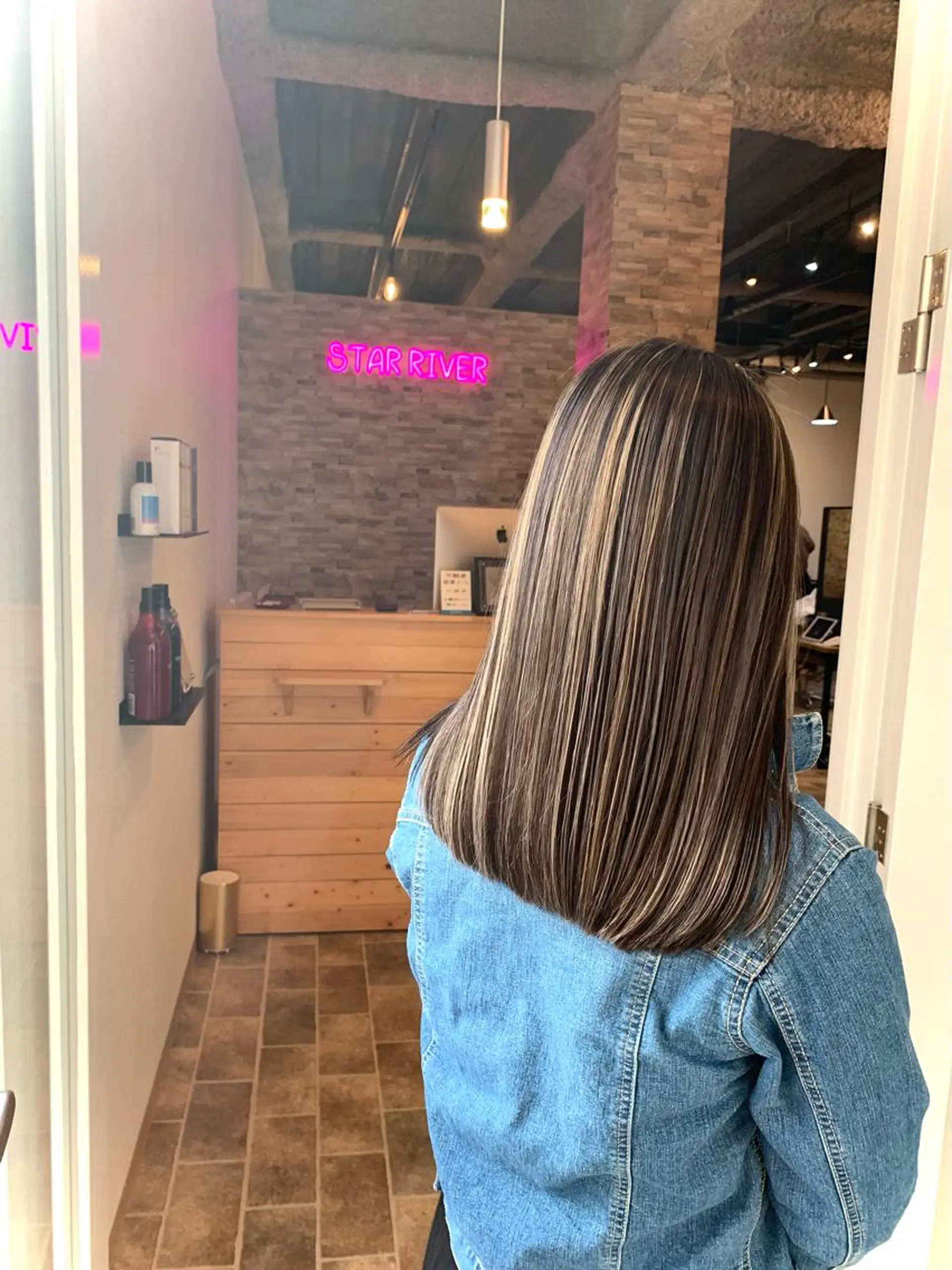 ロング ハイライト 吉田 聡一のヘアスタイル