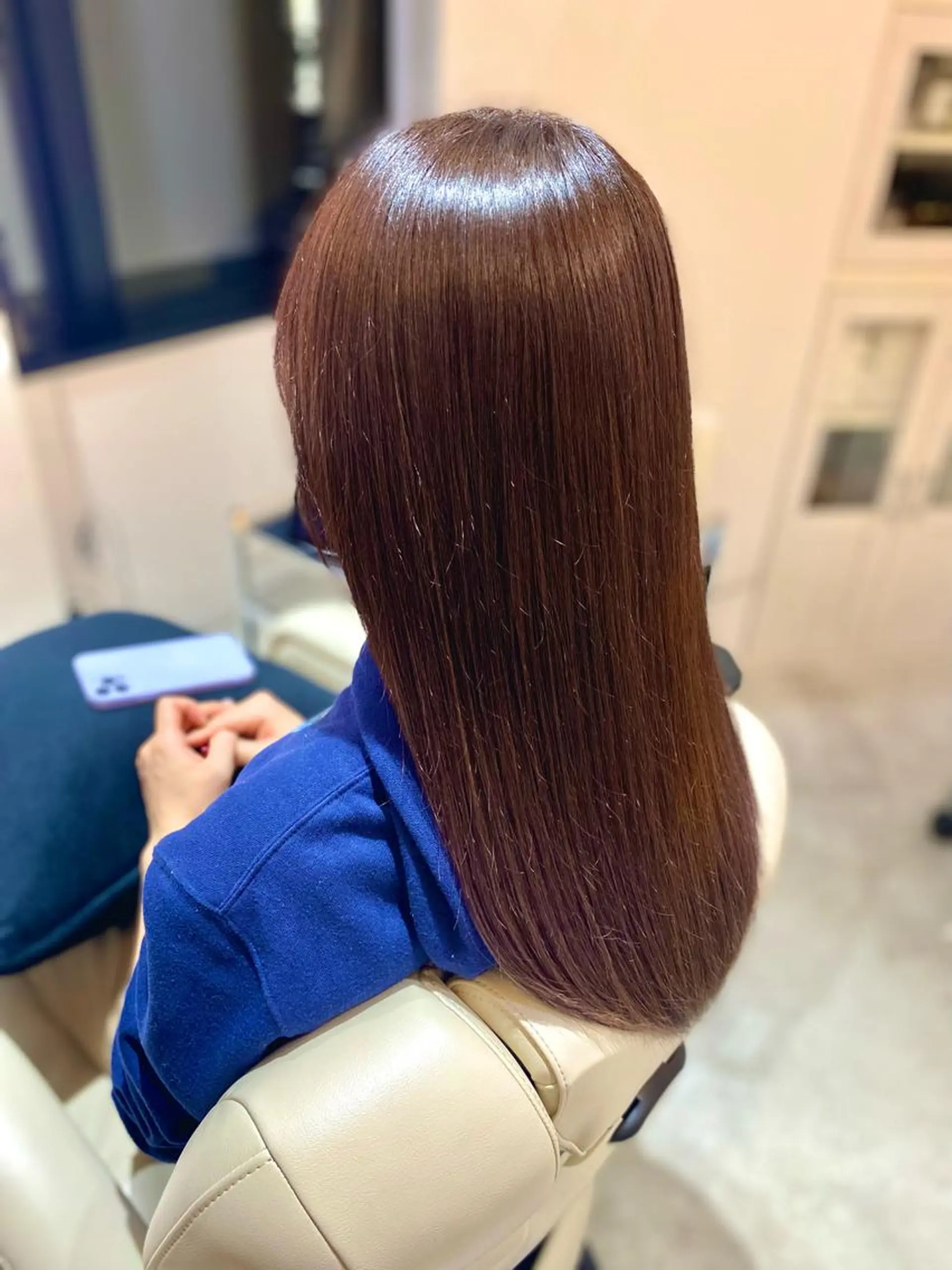 セミロング カット ヘアカラー トリートメント 岩倉 諒のヘアスタイル