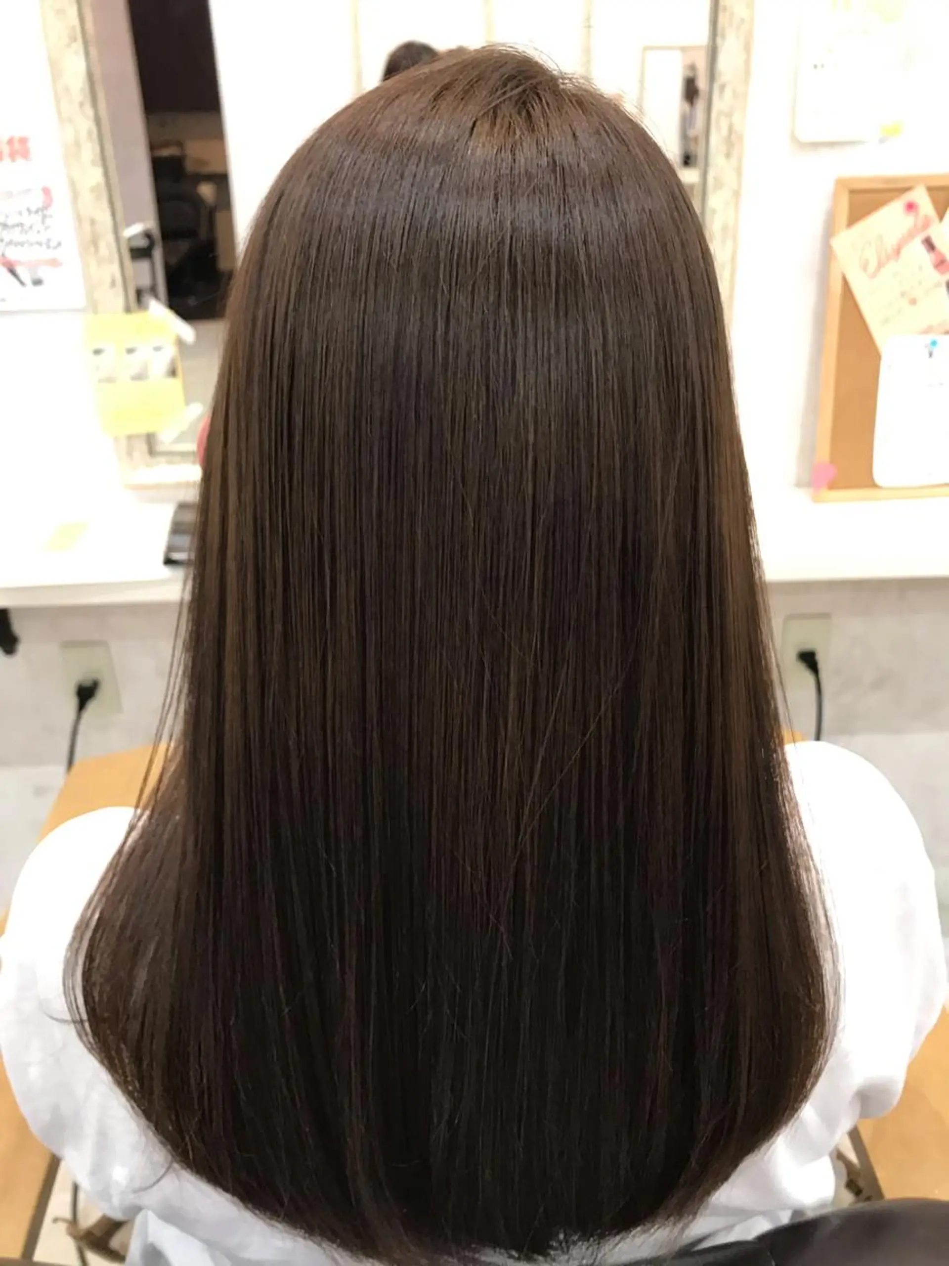 ミディアム ヘアカラー 野澤 朱里のヘアスタイル