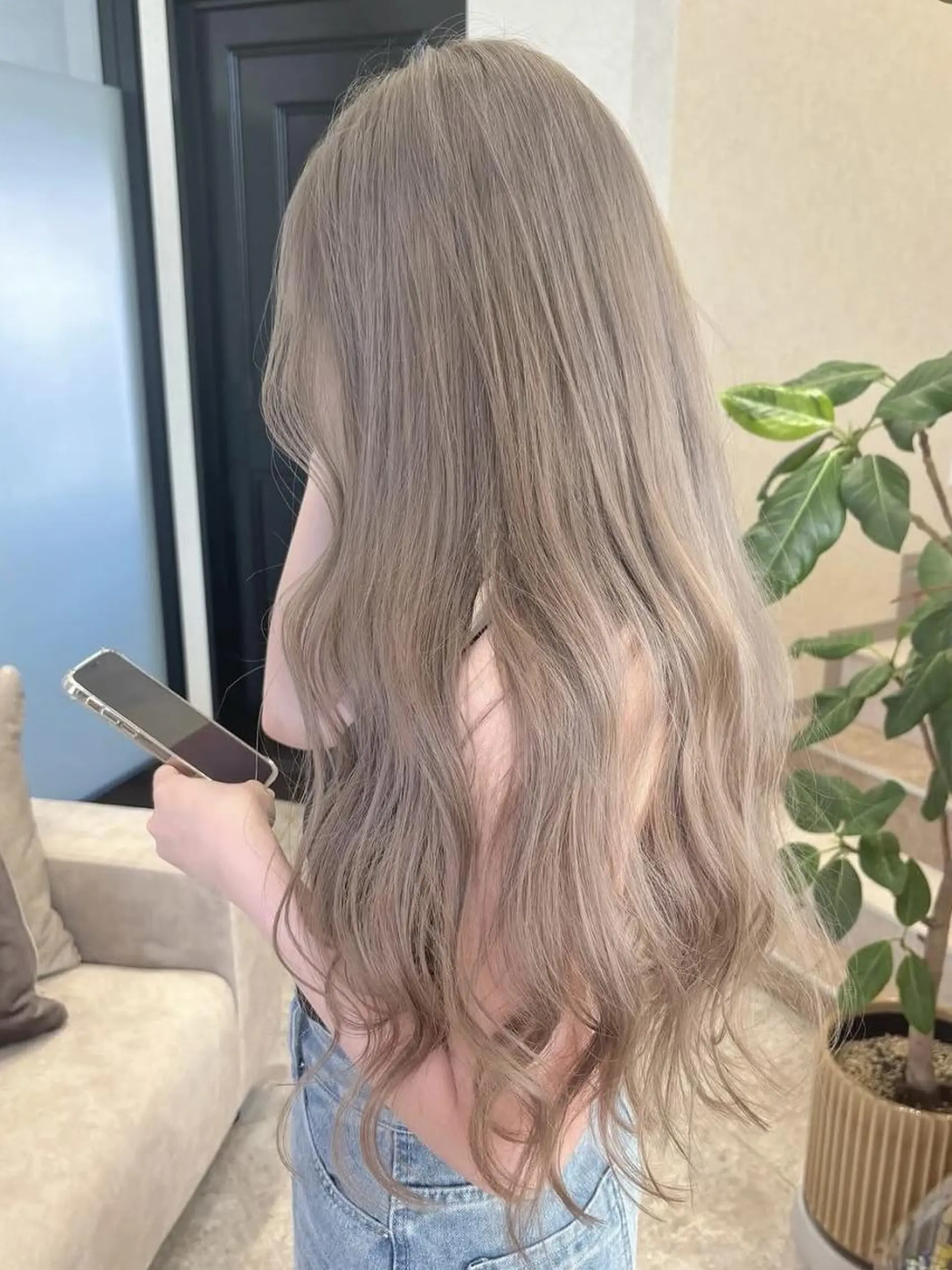 ロング ヘアカラー MATTY rioのヘアスタイル