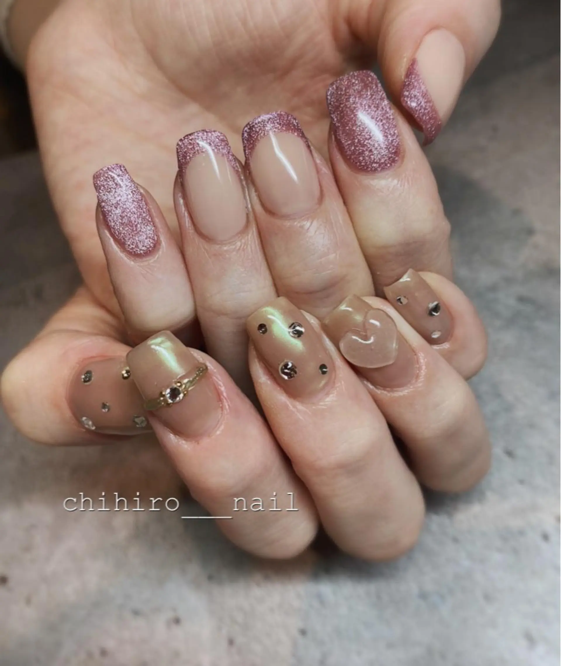 ミディアム カラー ネイル アートネイル フレンチネイル ジェルネイル マグネットネイル ニュアンスネイル ハンドネイル beauty salon ma'am所属・chihiro 小路ネイルのネイルデザイン