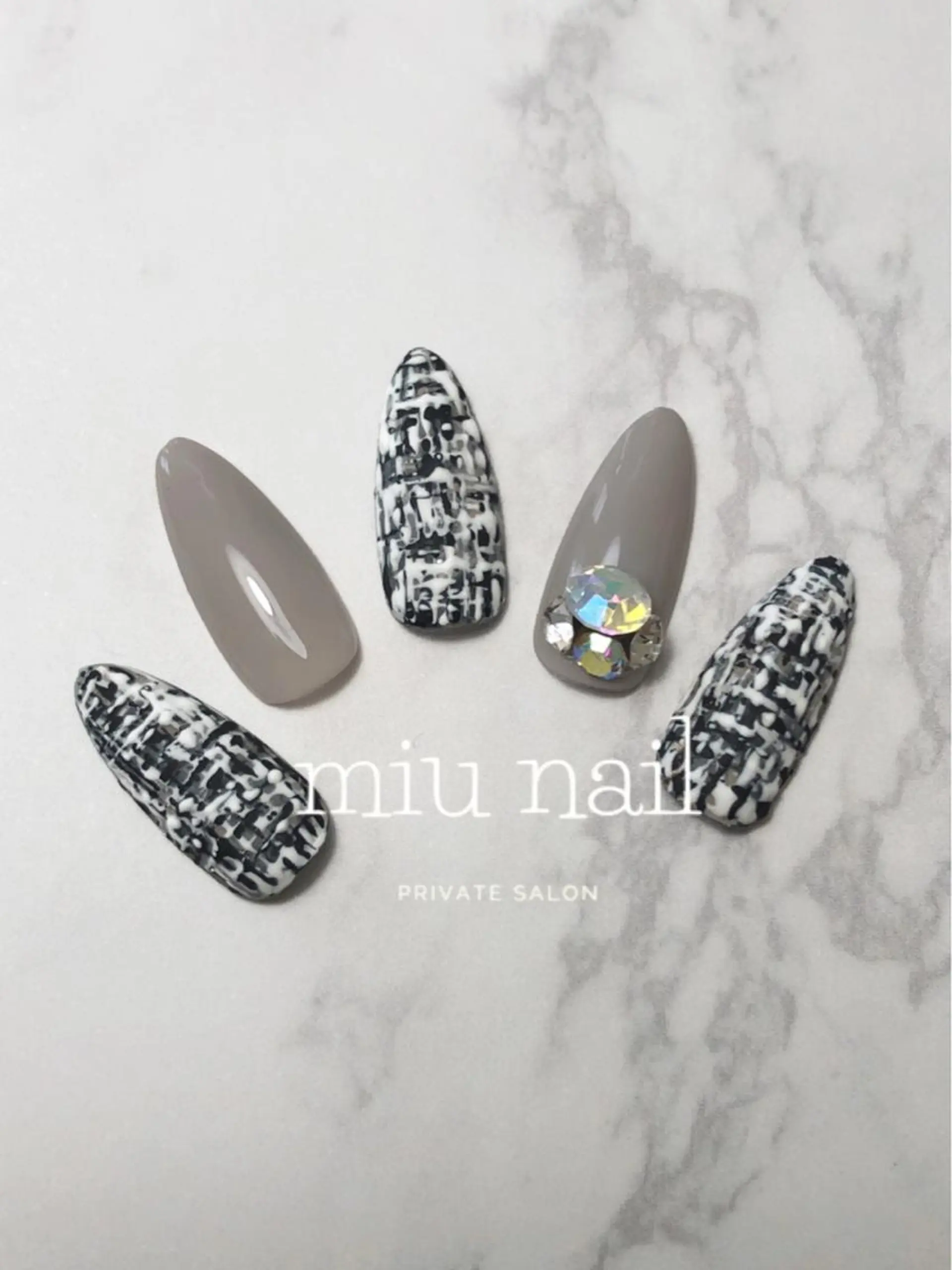 ネイル 杉本 孝美のネイルデザイン