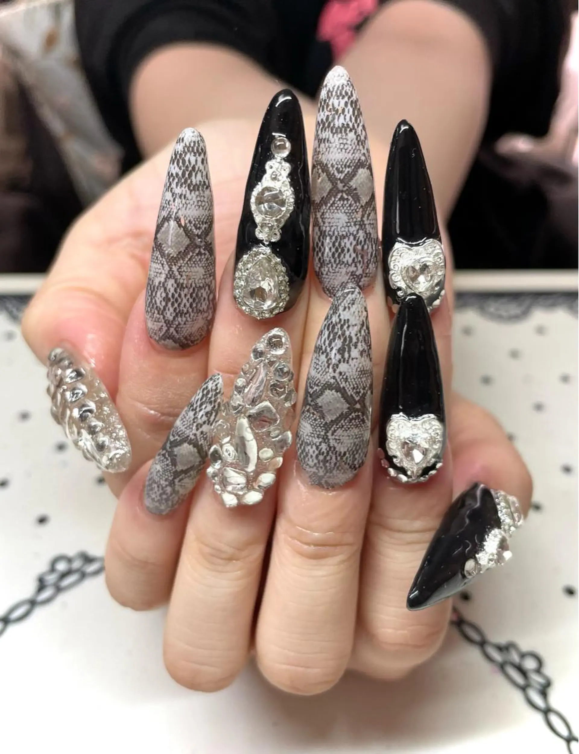 ネイル 持ち込み nailist cocoのネイルデザイン