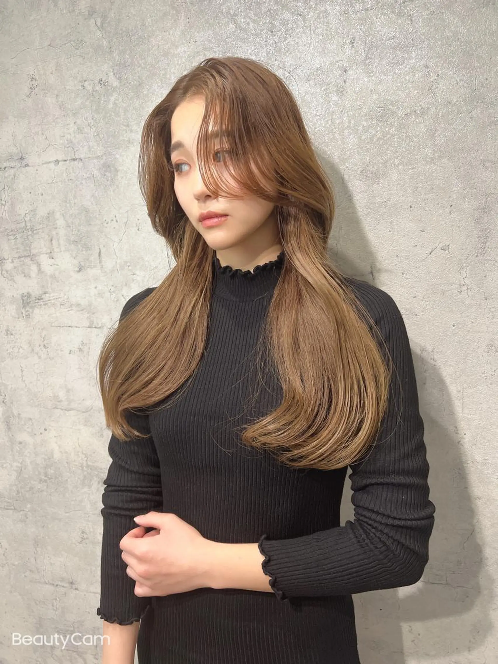 セミロング パーマ ヘアアレンジ メンズ キッズ ネイル マツエク・マツパ アイブロウ メンズブリーチ メンズハイトーン メンズインナーカラー メンズ韓国風 アッシュ レイヤー／顔周り 韓国ヘア森田和貴のヘアスタイル
