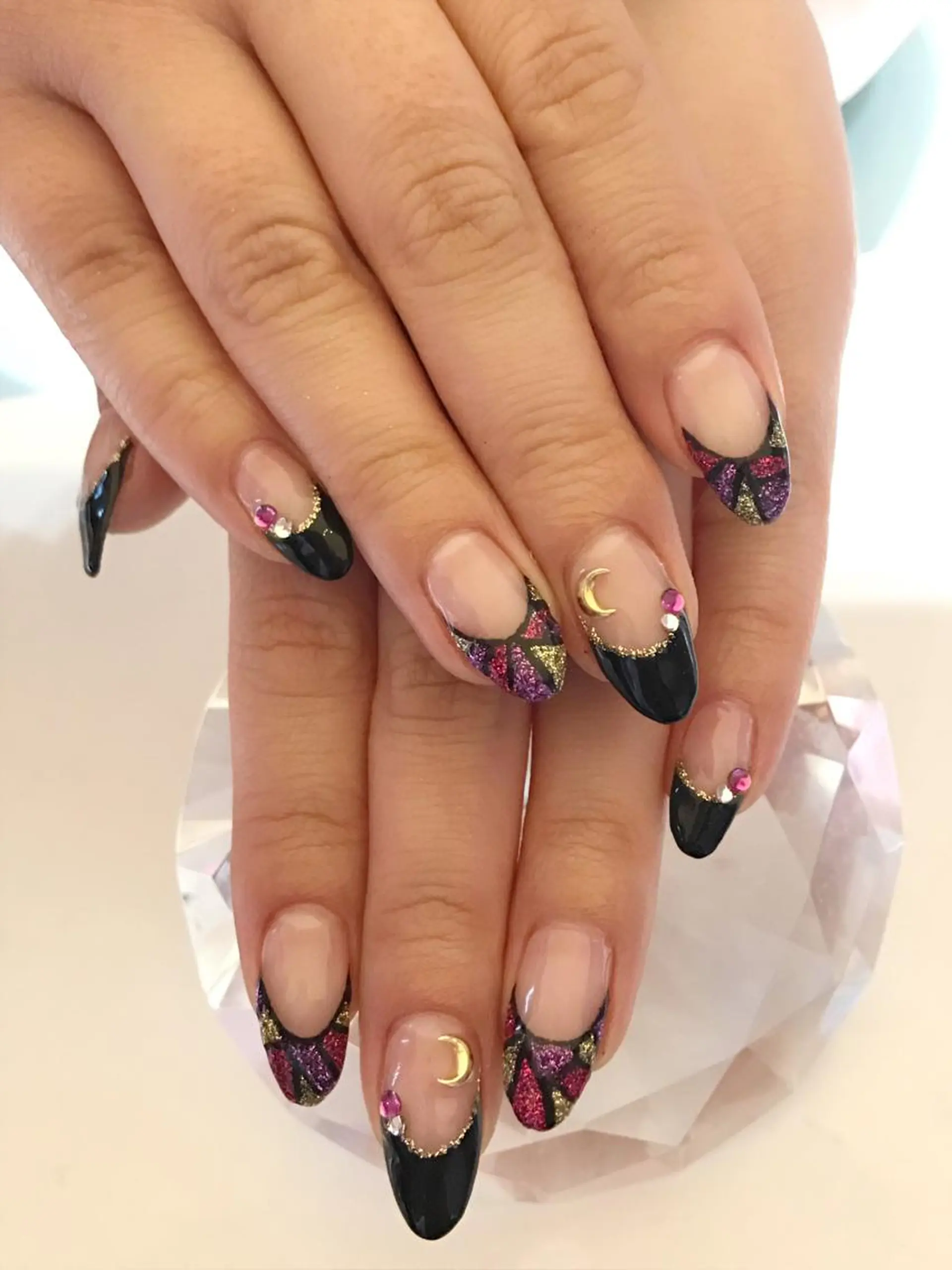 ネイル フレンチネイル ラメ(グリッター) YUN 💅のネイルデザイン