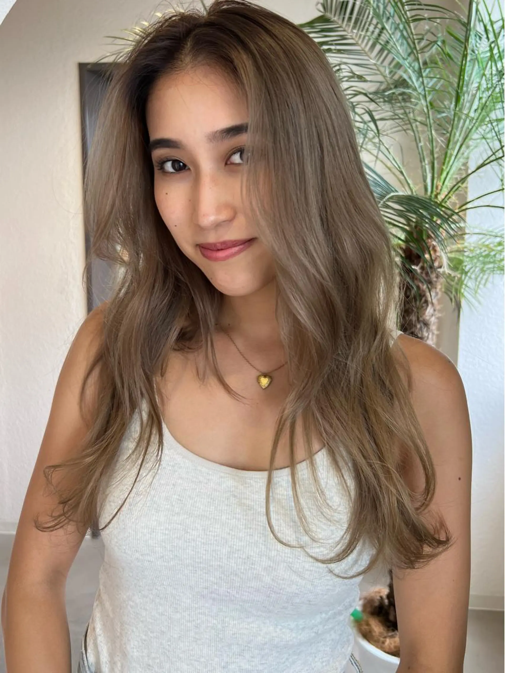 ロング ココルアナ 豊中美容室のヘアスタイル