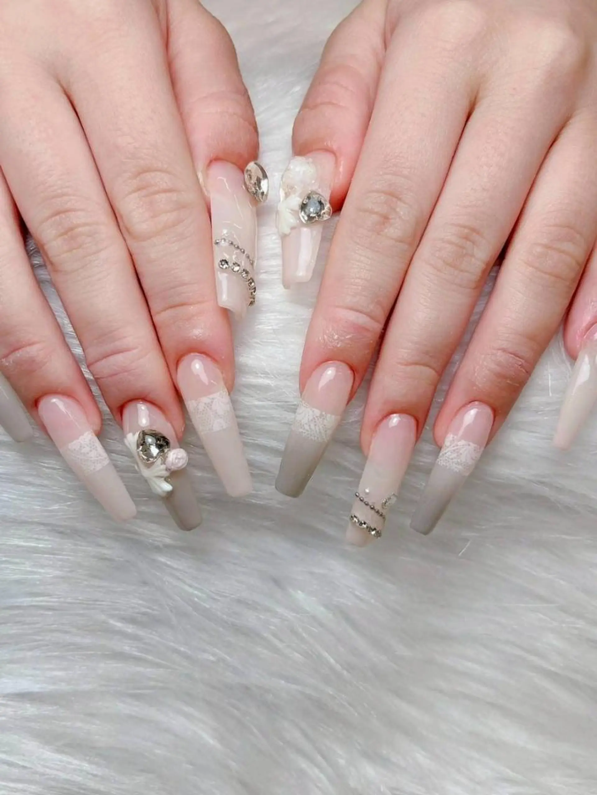 ネイル ハンドネイル BIJOU by MIHANAのネイルデザイン