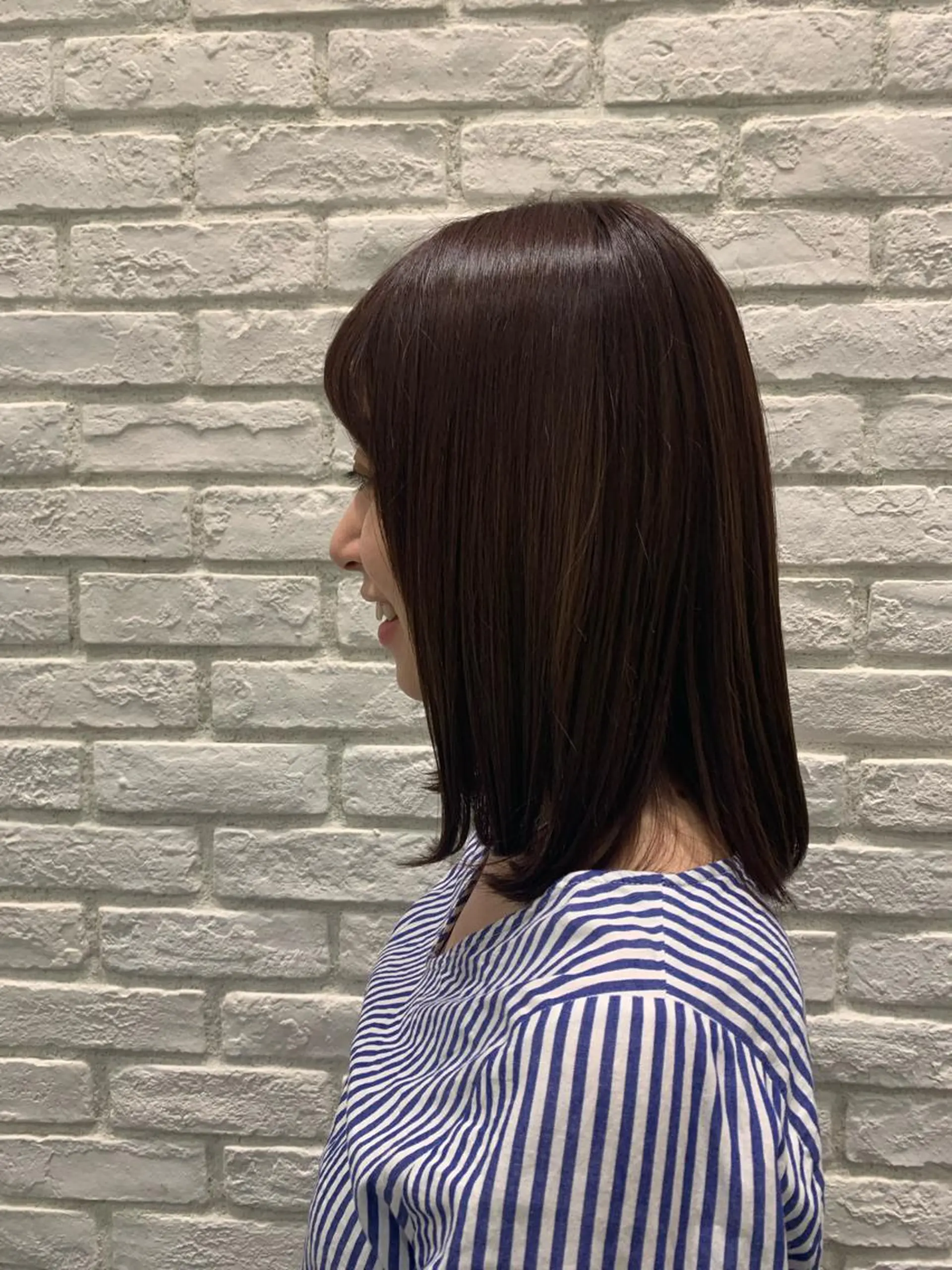 ミディアム カラー ヘアアレンジ カット ヘアカラー トリートメント ミドウチ アヤカのヘアスタイル