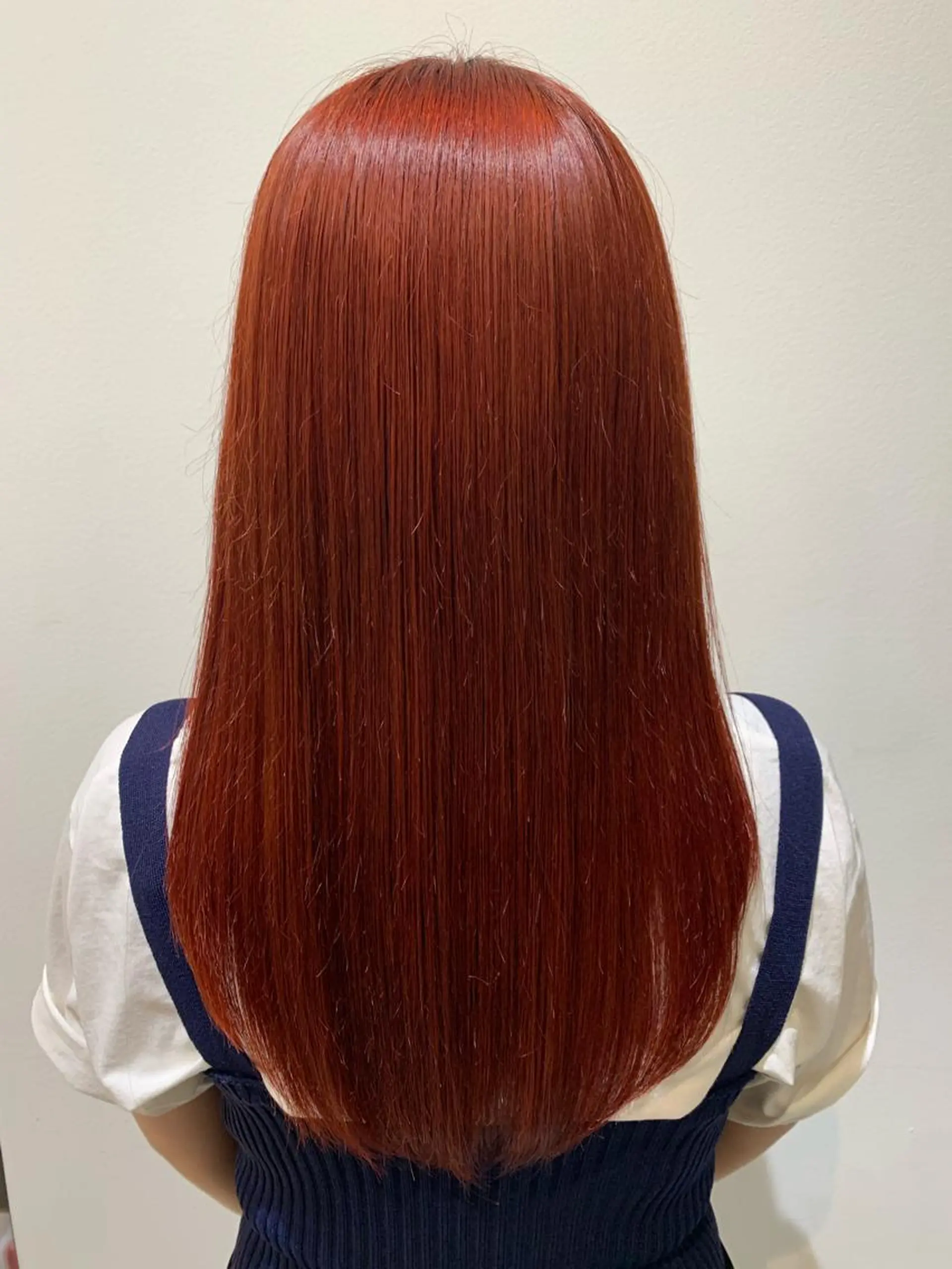 カラー 土佐 優奈のヘアスタイル
