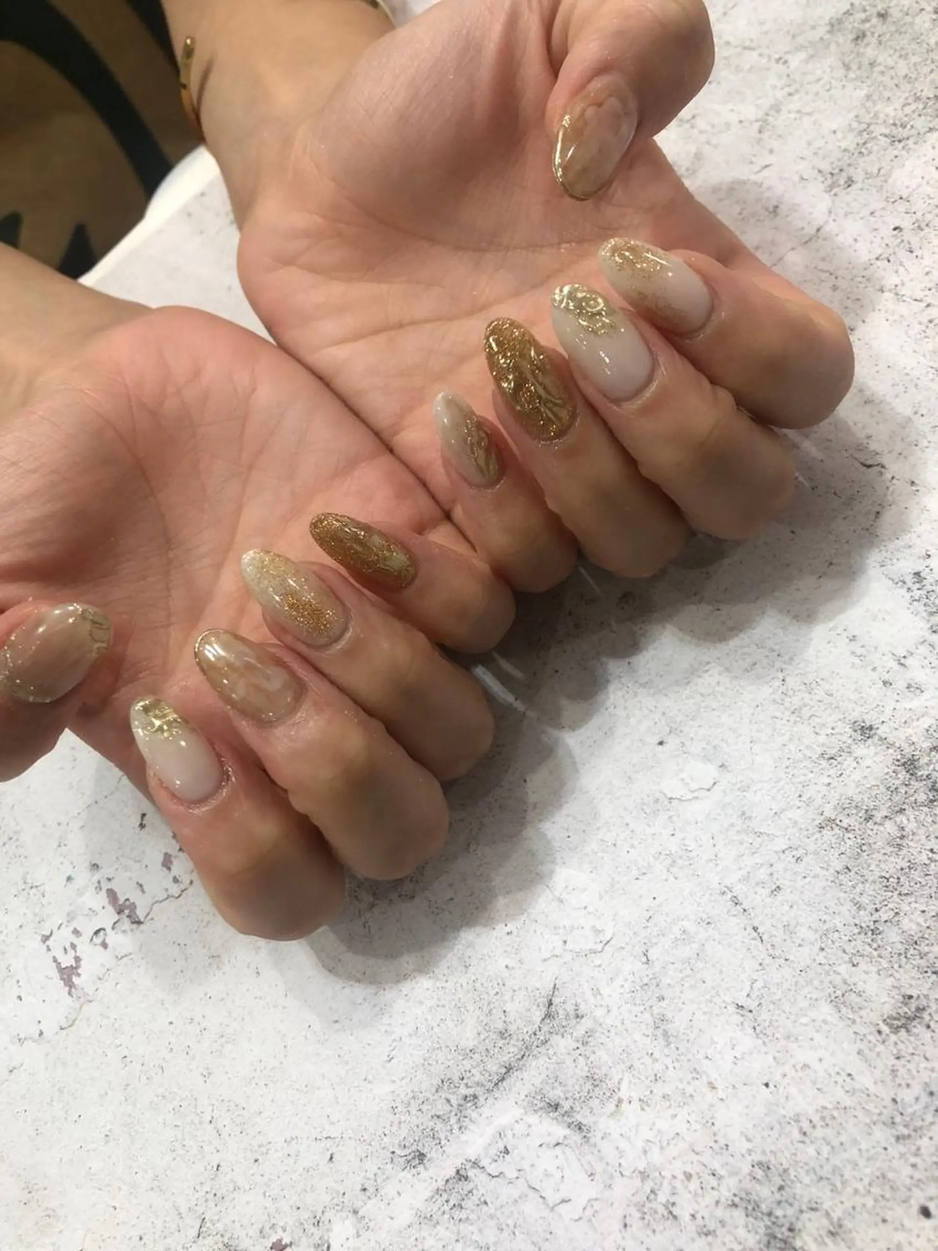 ネイル アートネイル ジェルネイル ニュアンスネイル パラジェル Nailist Honamiのネイルデザイン