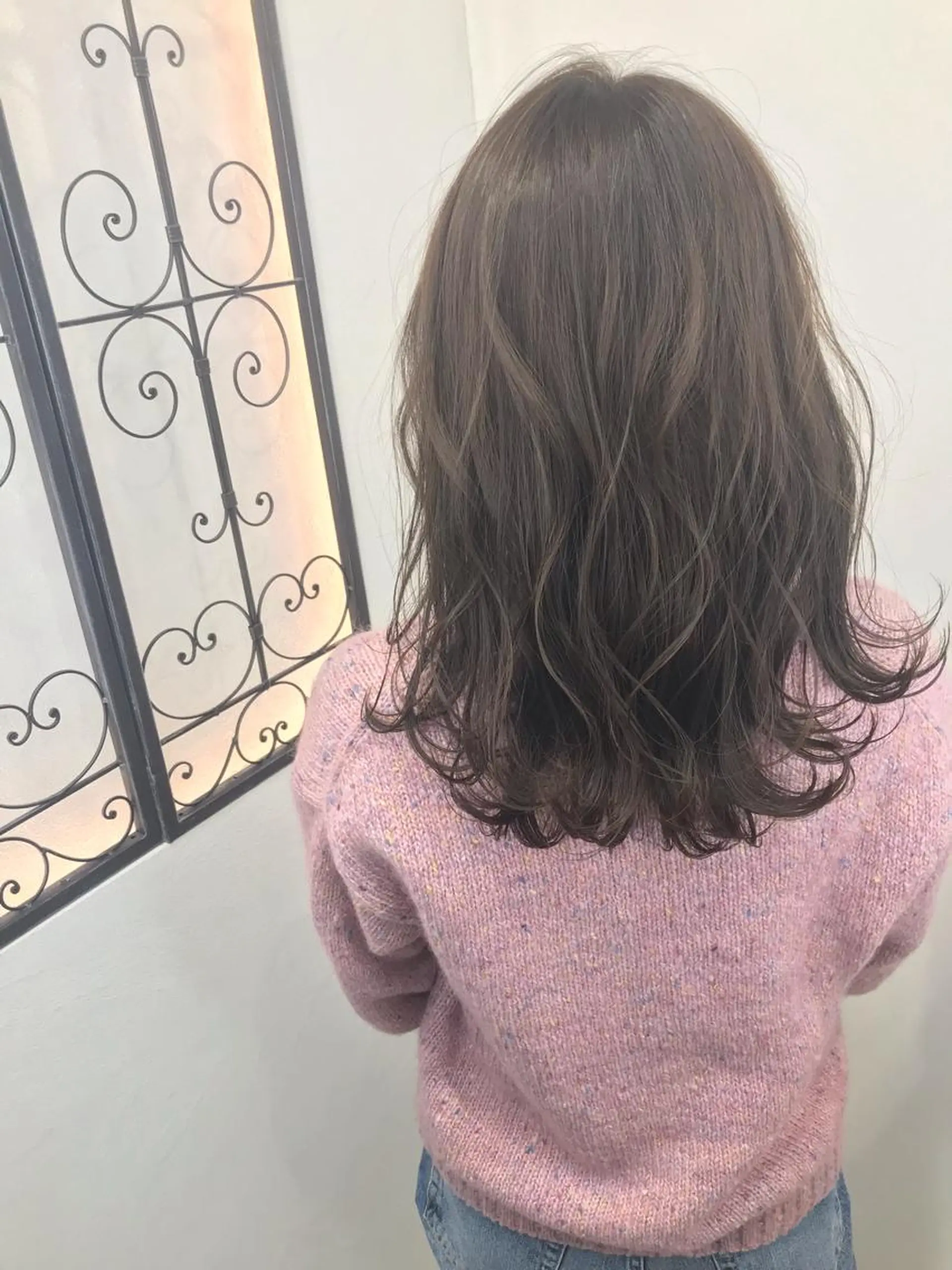 セミロング カラー AVANCE 長尾 尚悟のヘアスタイル