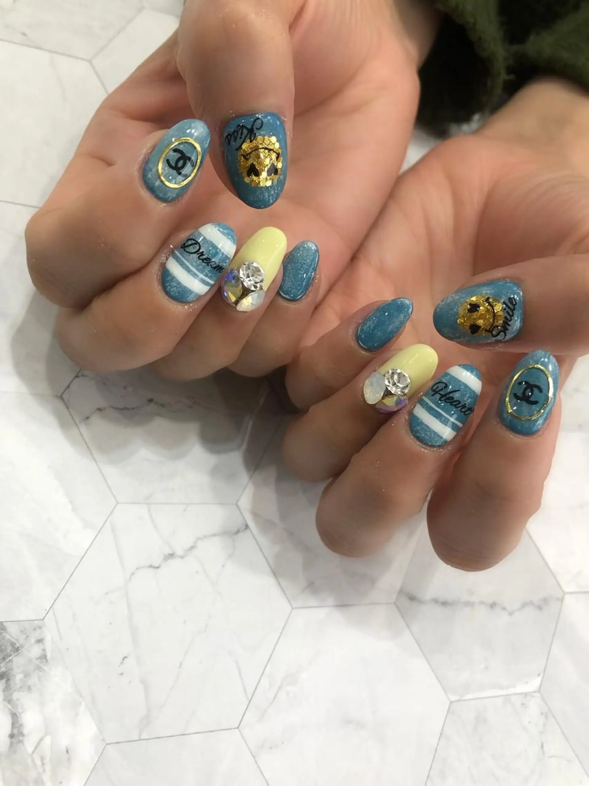 ネイル アートネイル 持ち込み Nailist Honamiのネイルデザイン