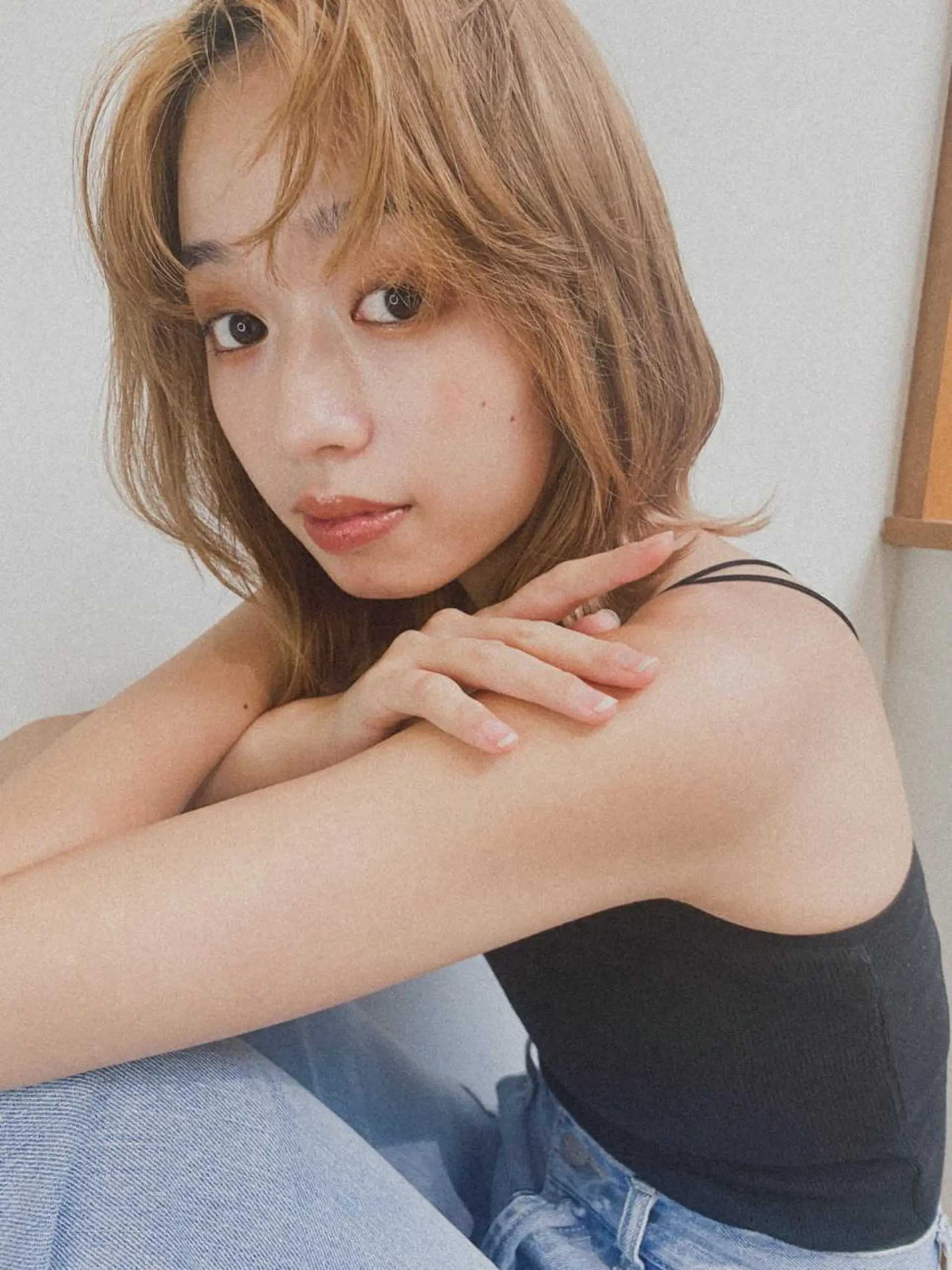 ミディアム カラー ANY mikuのヘアスタイル