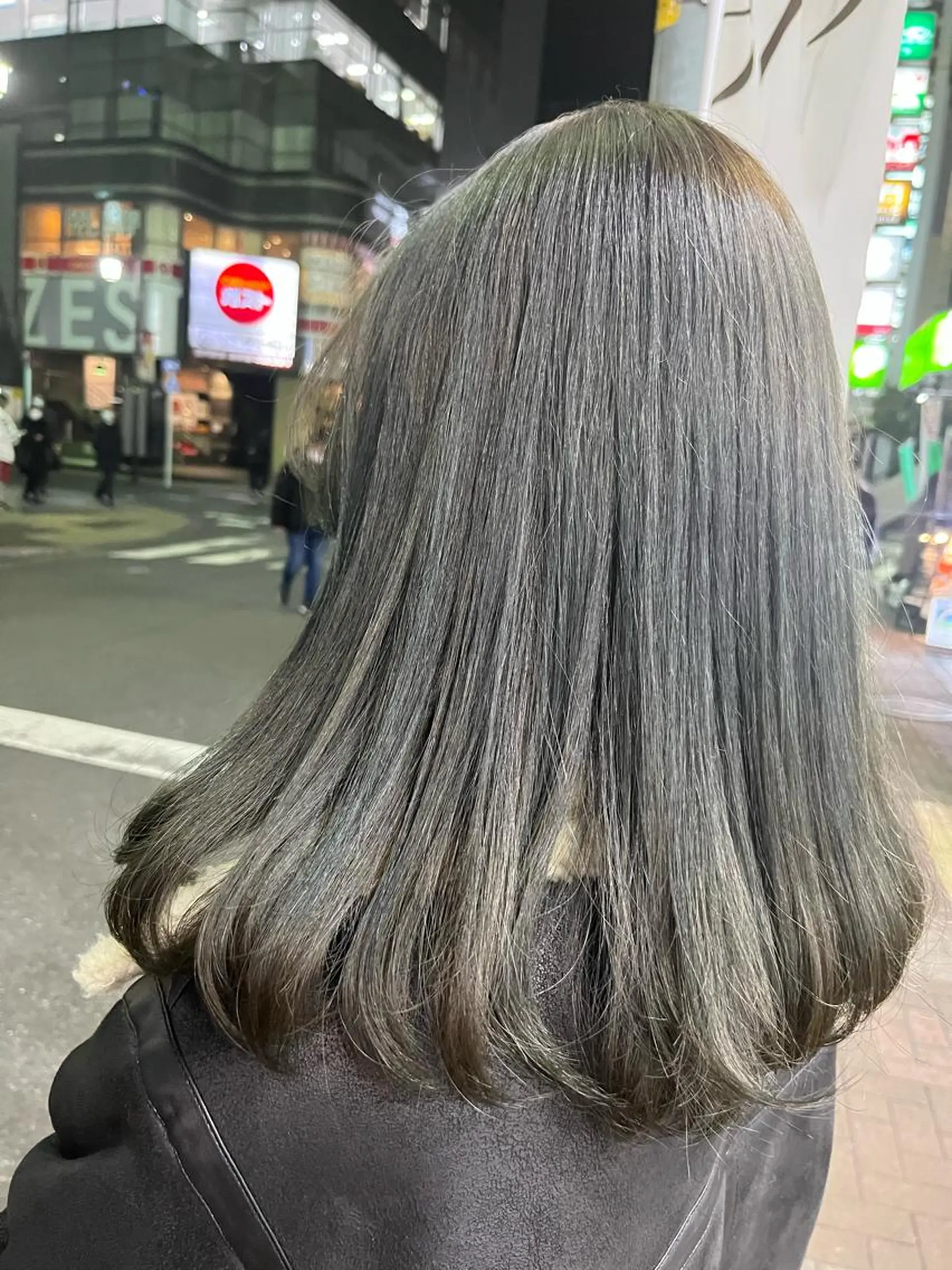 セミロング カラー 💖デザインカラー/ タダ ハナカ💖のヘアスタイル