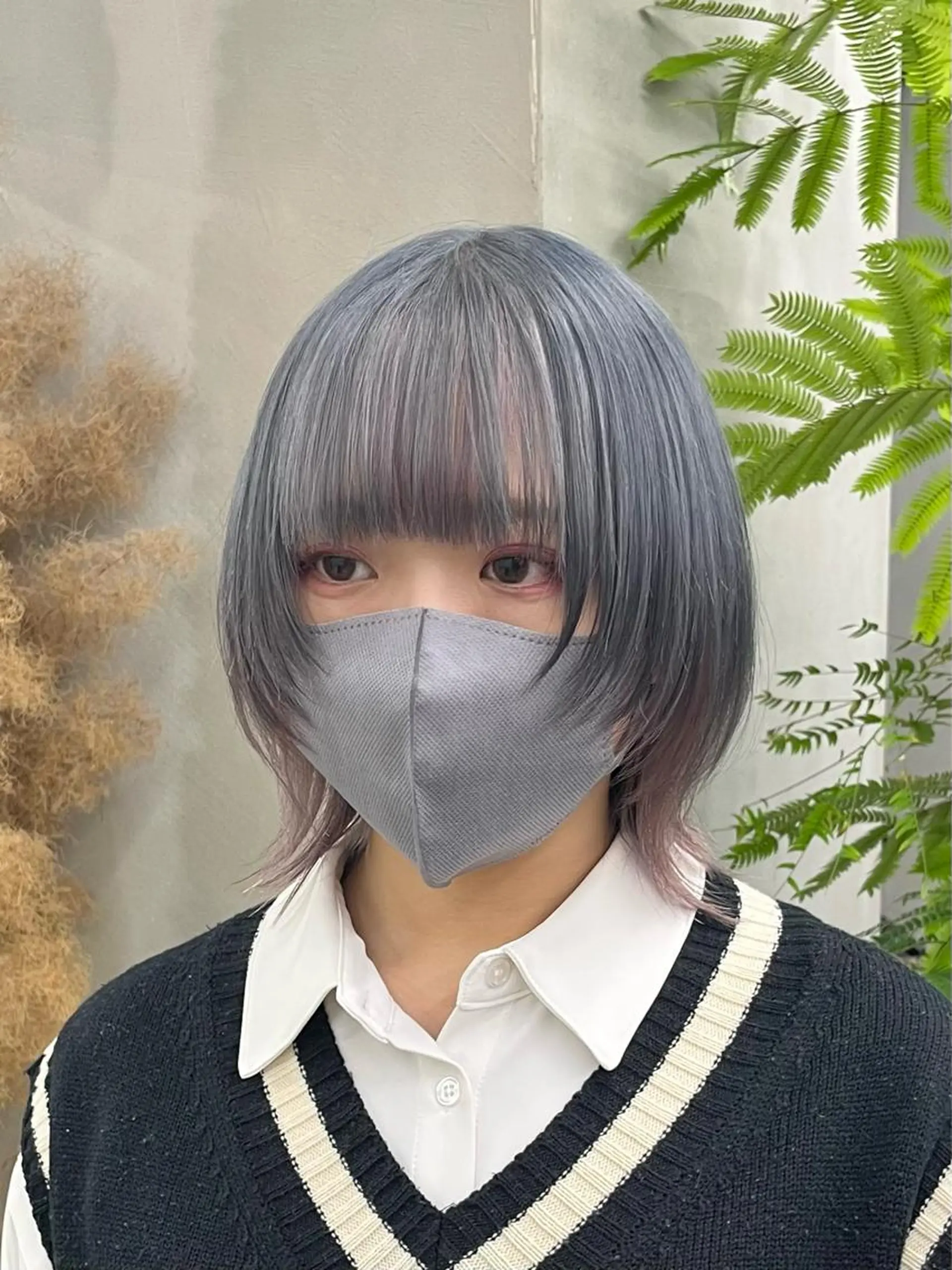ミディアム イツク ⚡️ ルーツ/ハイトーンのヘアスタイル