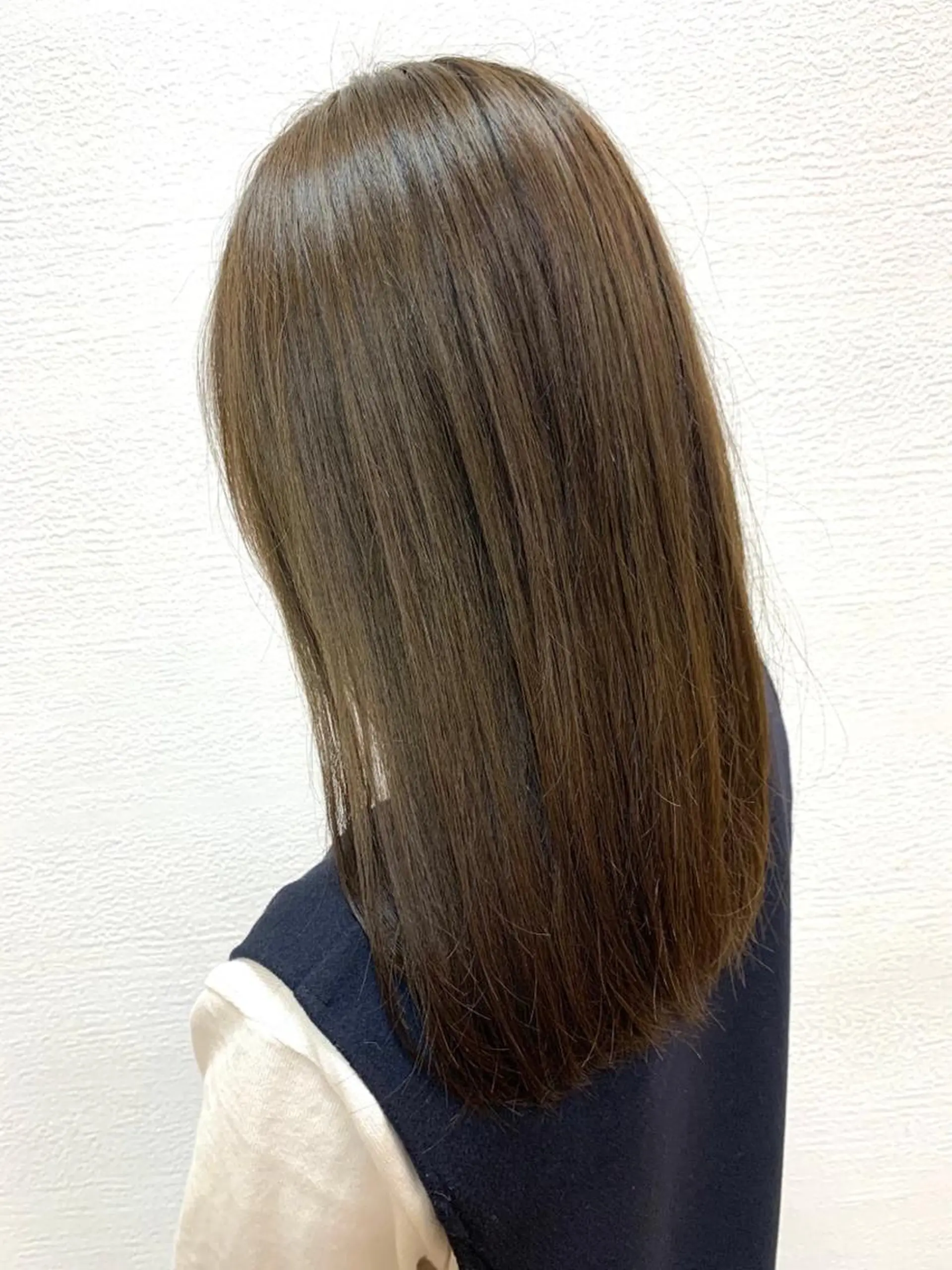 ミディアム ヘアカラー 泉 綾乃モーラ[鳳店]のヘアスタイル