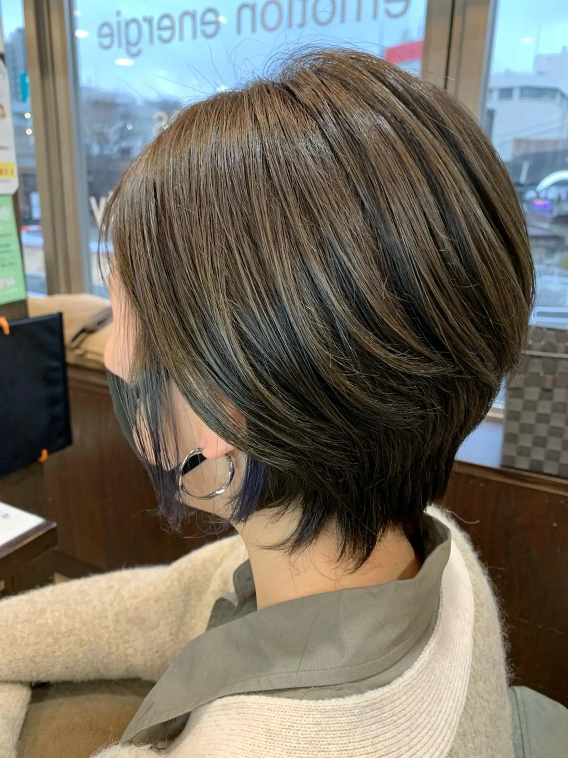 ショート カラー 中野  淳のヘアスタイル