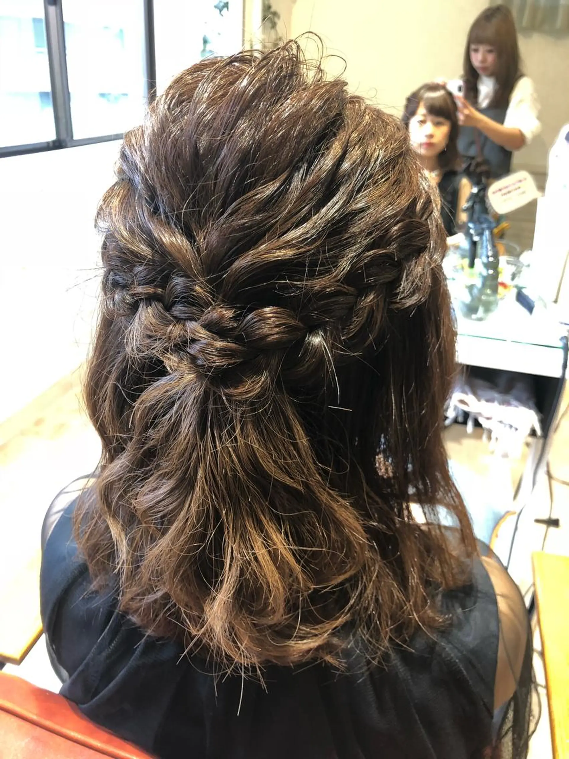 ミディアム ヘアアレンジ 鈴木 亜実のヘアスタイル