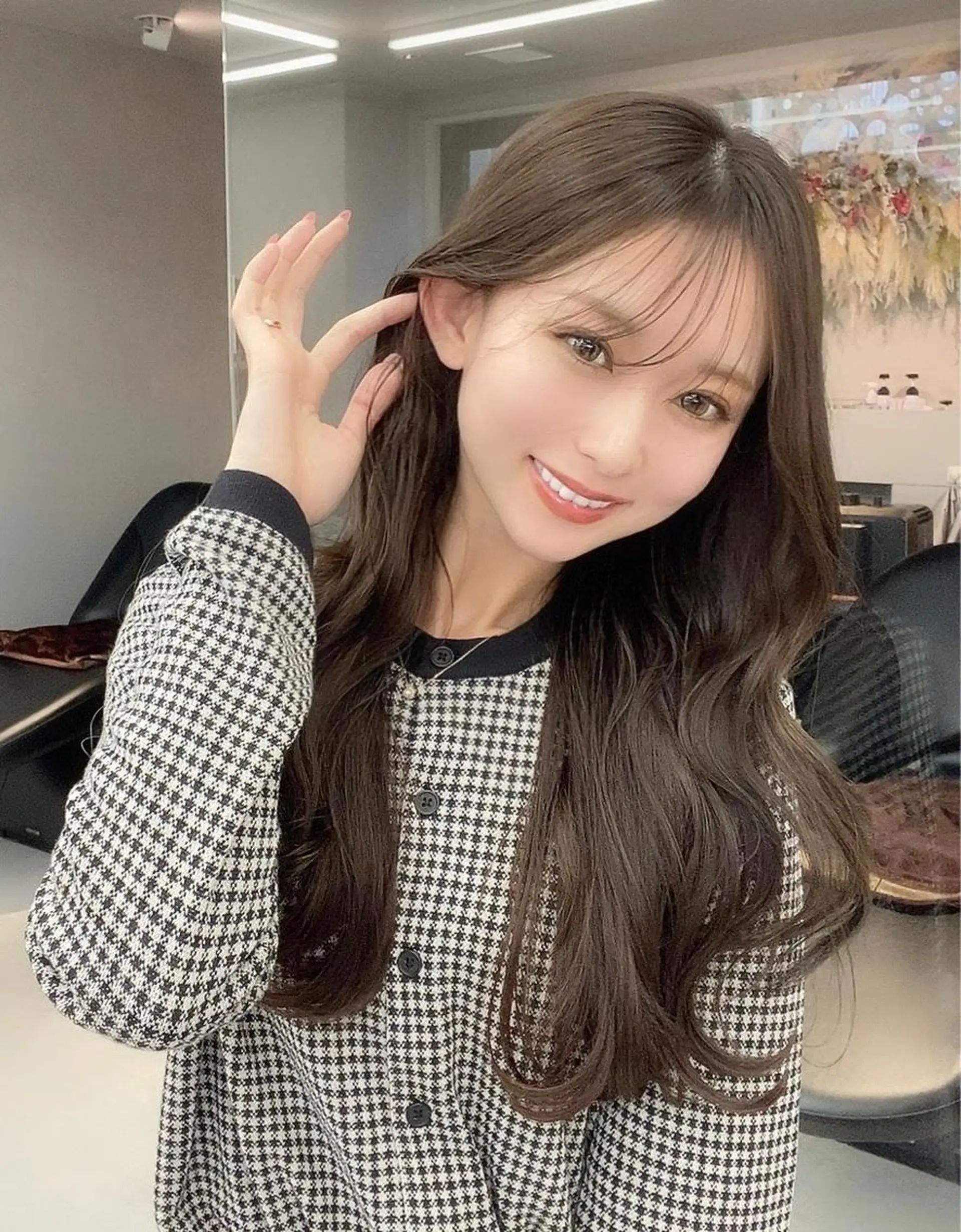 ロング カット ヘアカラー 縮毛矯正 トリートメント ✨髪質改善特化✨副 店長椎葉信乃介のヘアスタイル