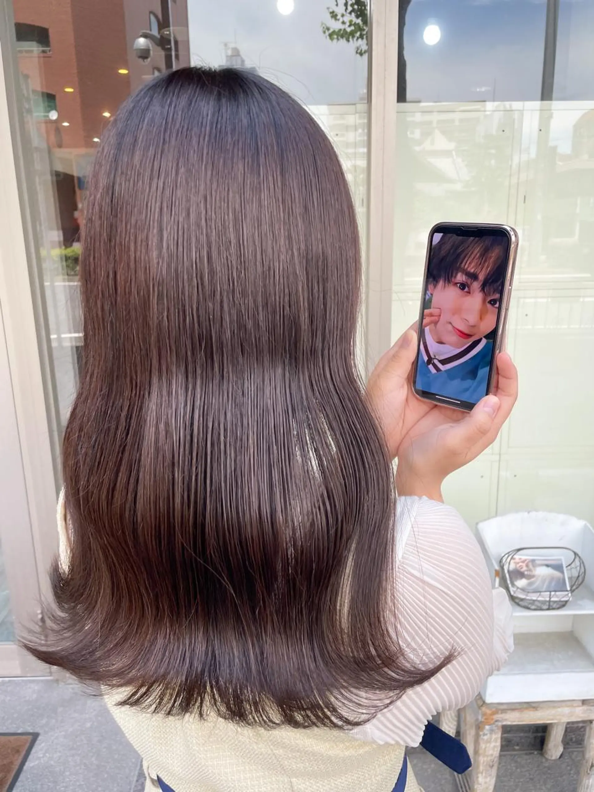 ミディアム カラー イワタ マハ/ minim hairのヘアスタイル