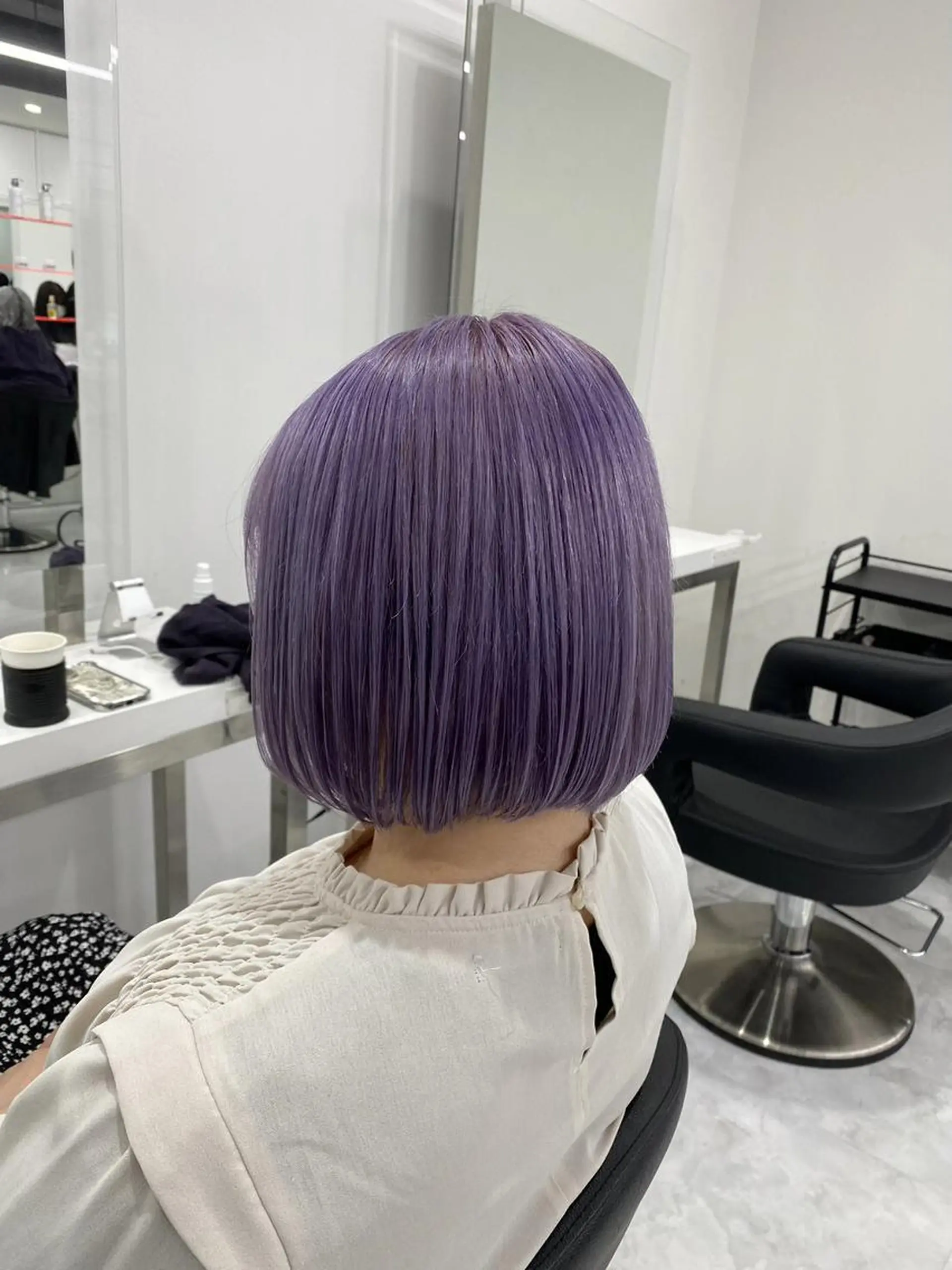 セミロング 🤍ハイトーン寒色 🤍MADOKAのヘアスタイル