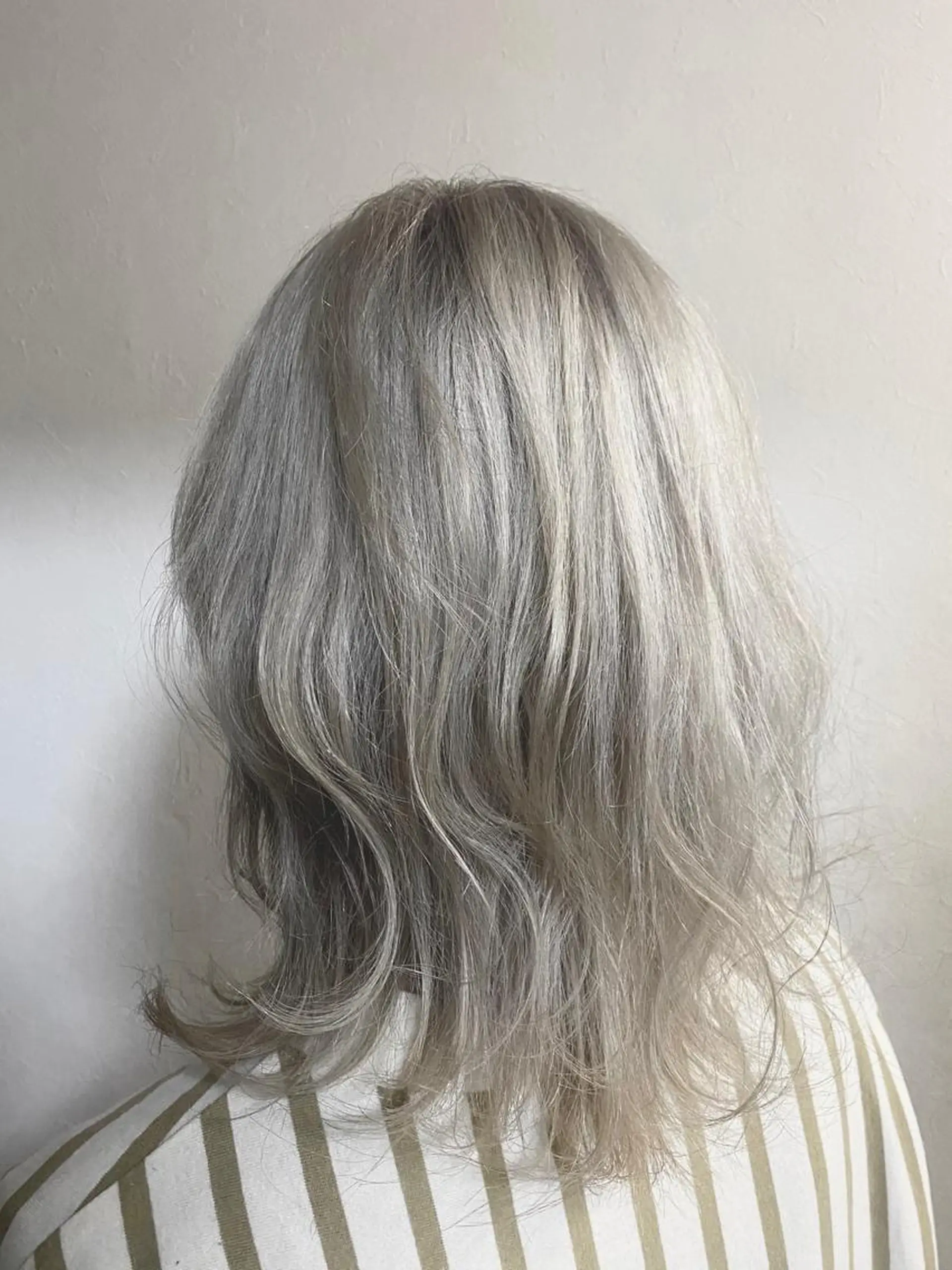 ミディアム dot.グループ指名 No.1橋本滉太のヘアスタイル