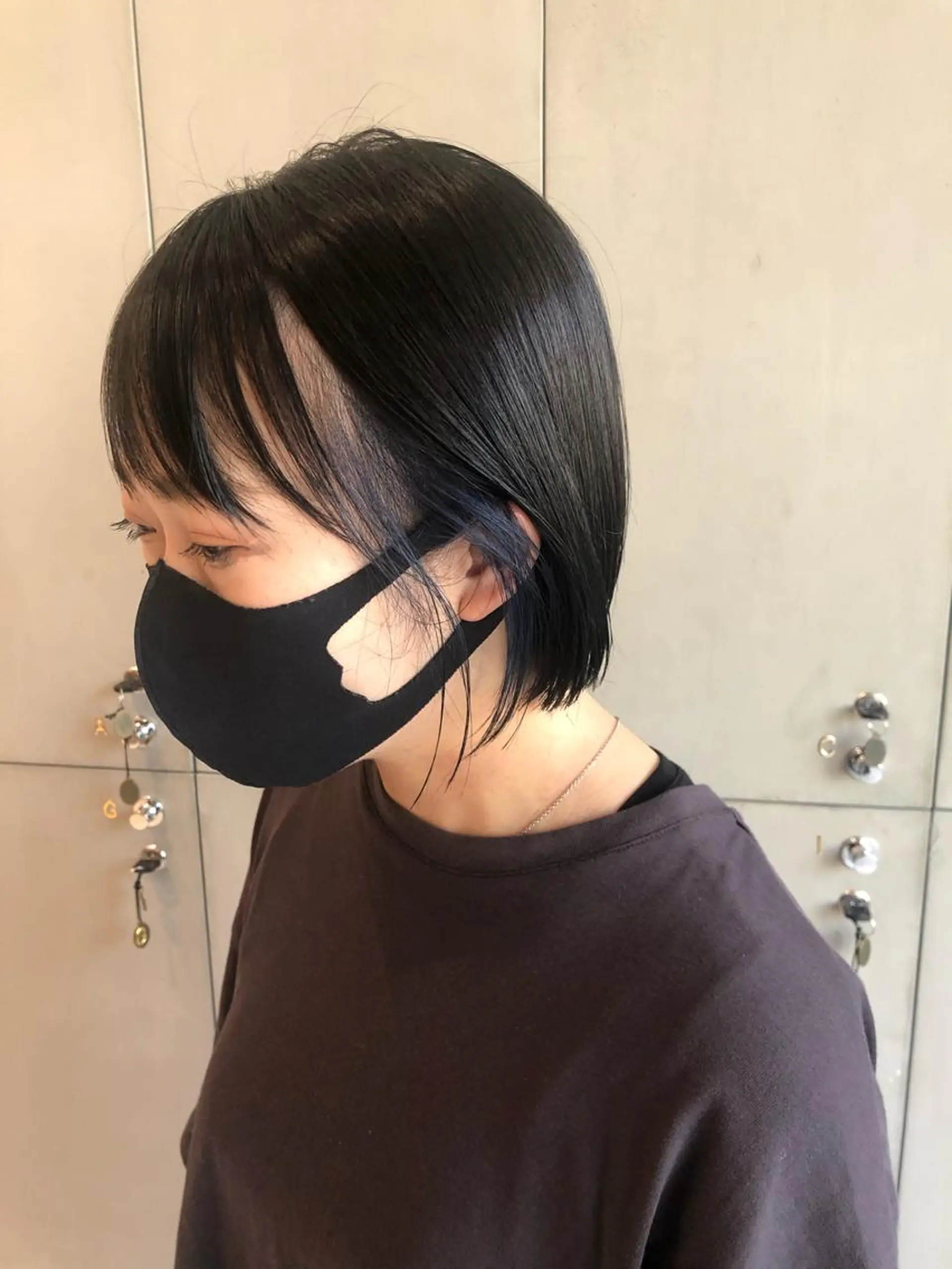 ミディアム カラー インナーカラー ボブ 古屋 花織のヘアスタイル