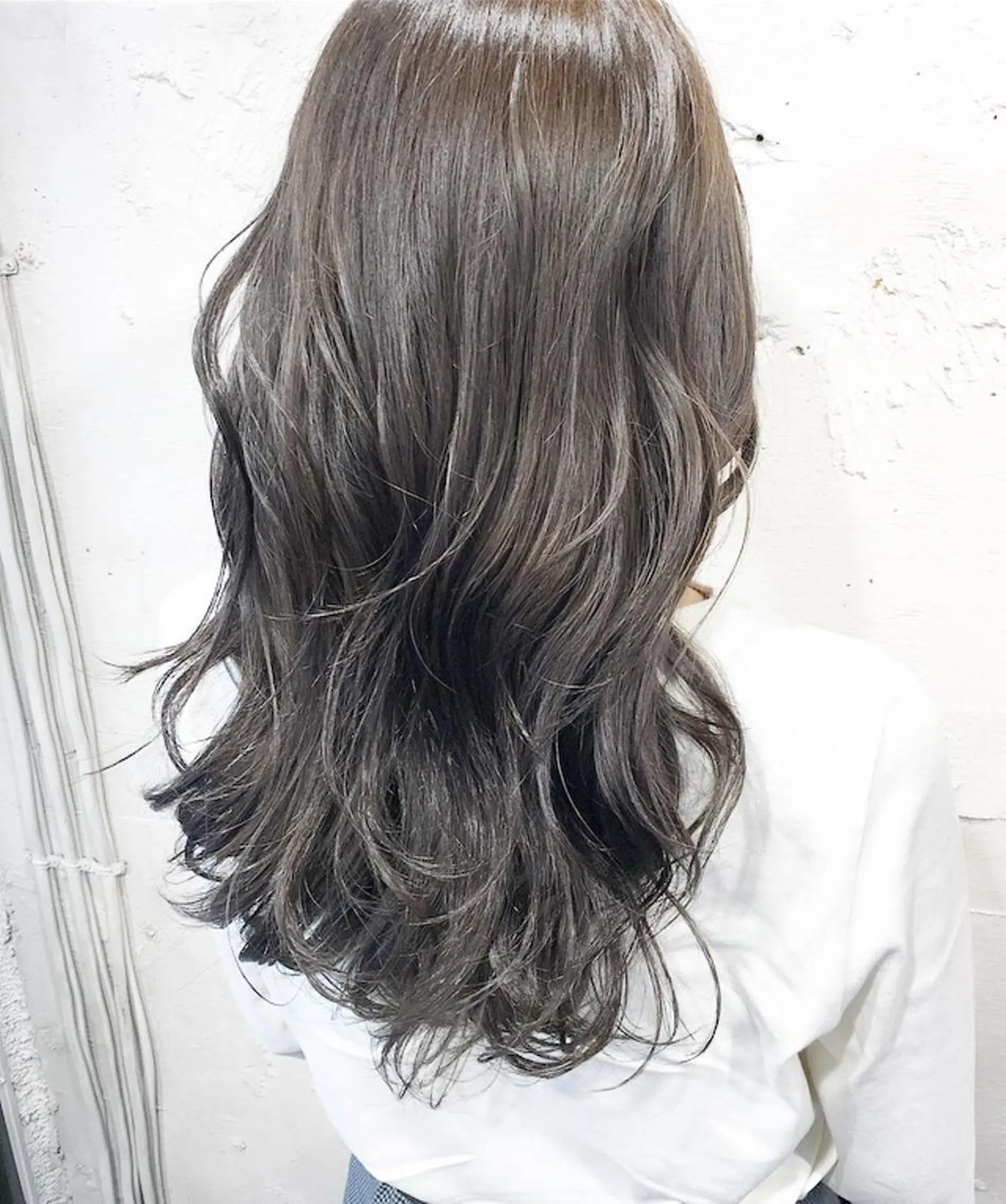 ロング カラー ヘアアレンジ カット ヘアカラー トリートメント ヘッドスパ ✨艶髪✨透明感✨ 山内大樹のヘアスタイル