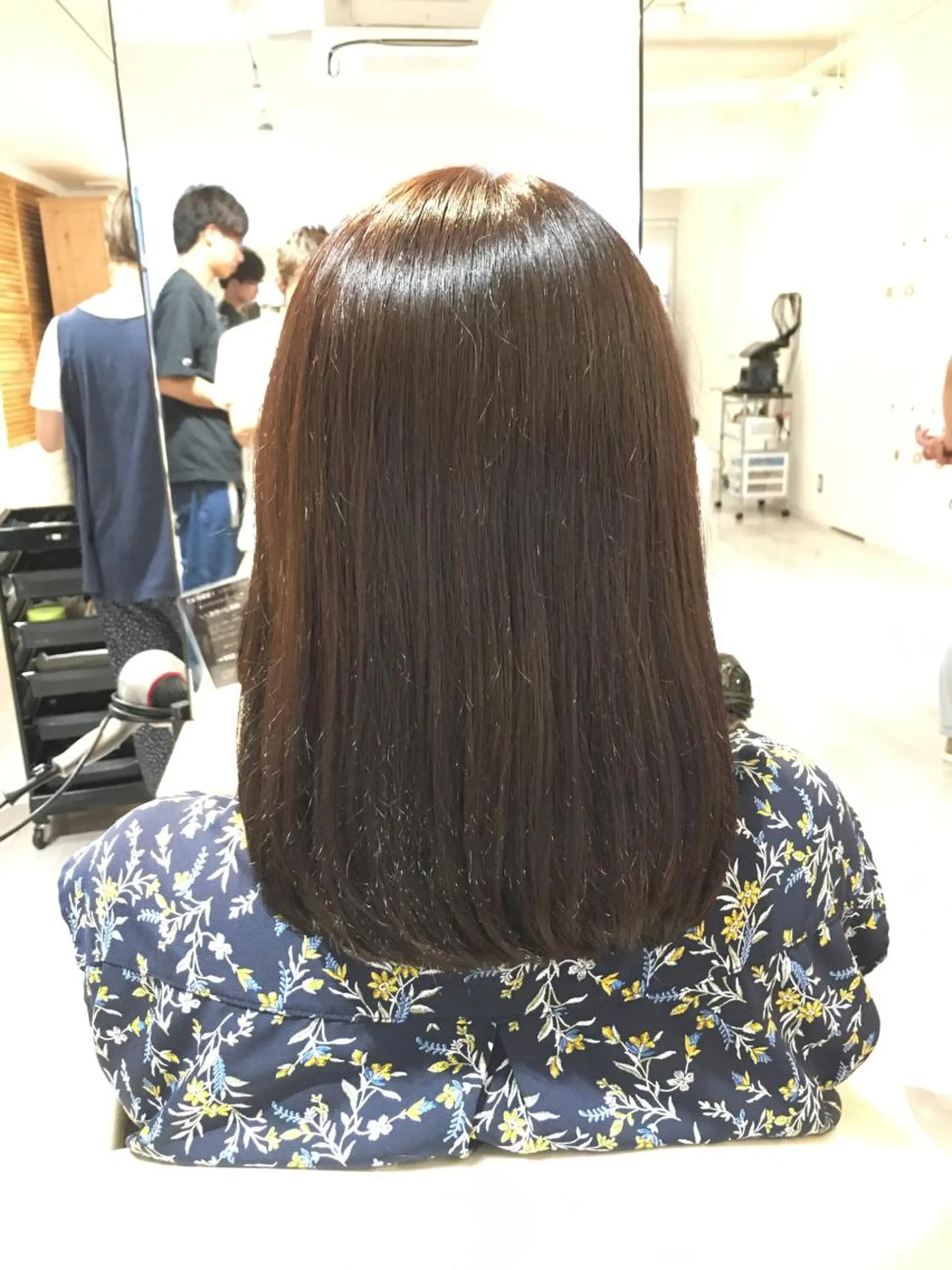 ミディアム カラー 金子 富士のヘアスタイル