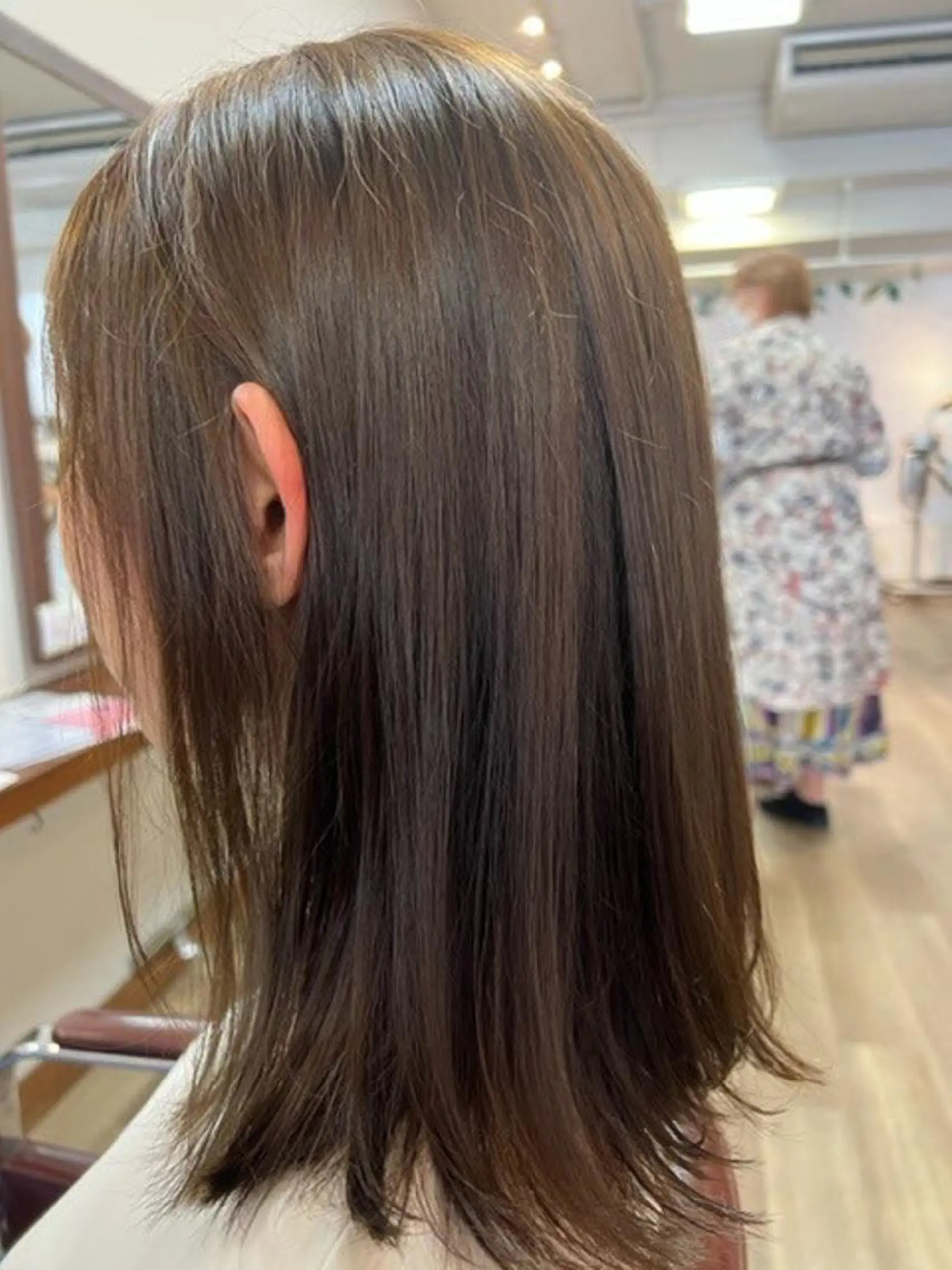 ミディアム chill out 塚口本町店のヘアスタイル