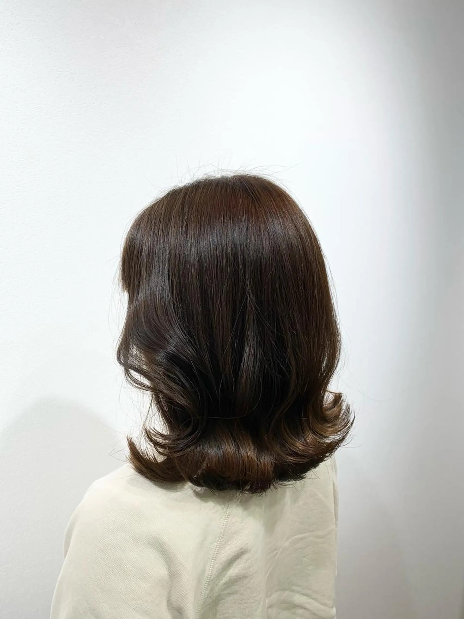 ミディアム カラー ヘアアレンジ キヨミ 韓国レイヤーカットのヘアスタイル