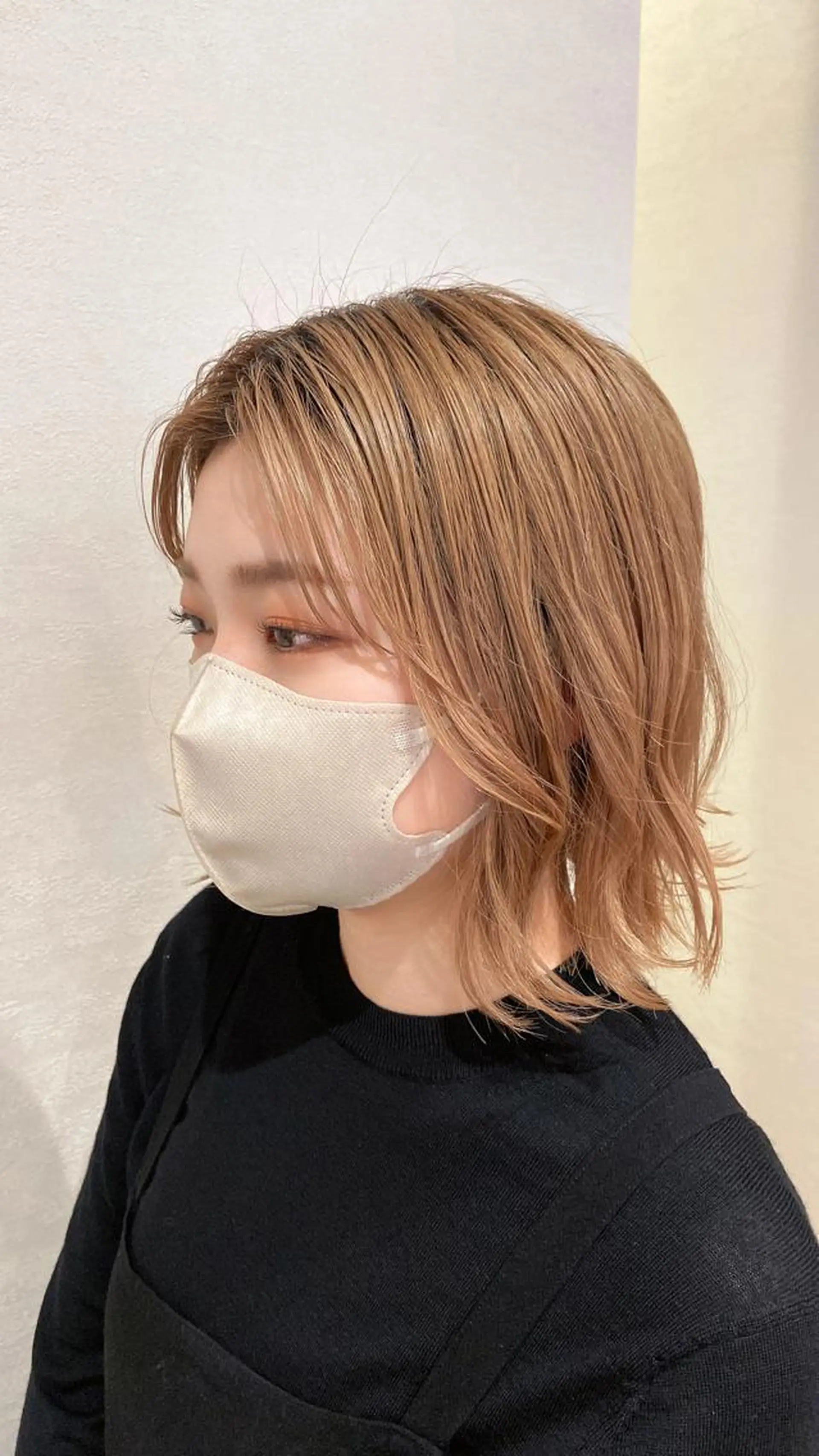 ミディアム 横田 まおのヘアスタイル