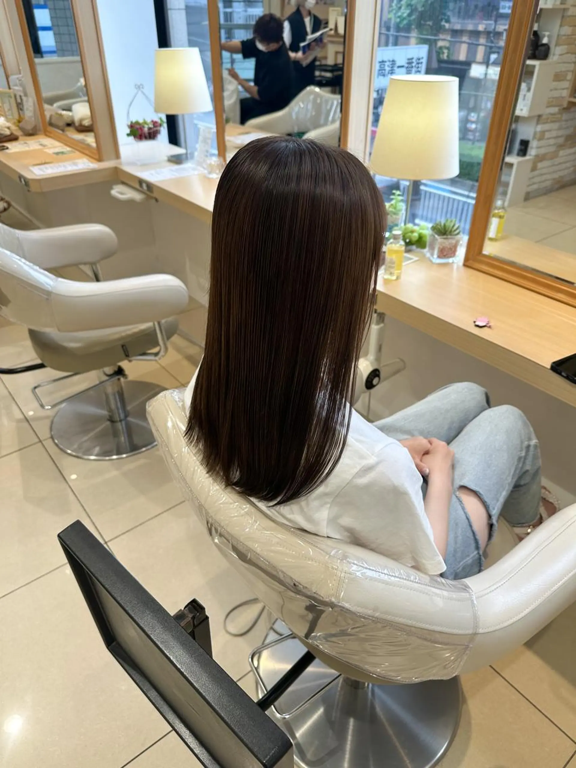 セミロング カット ヘアカラー トリートメント 美髪⭐︎髪質改善 井上 康司のヘアスタイル