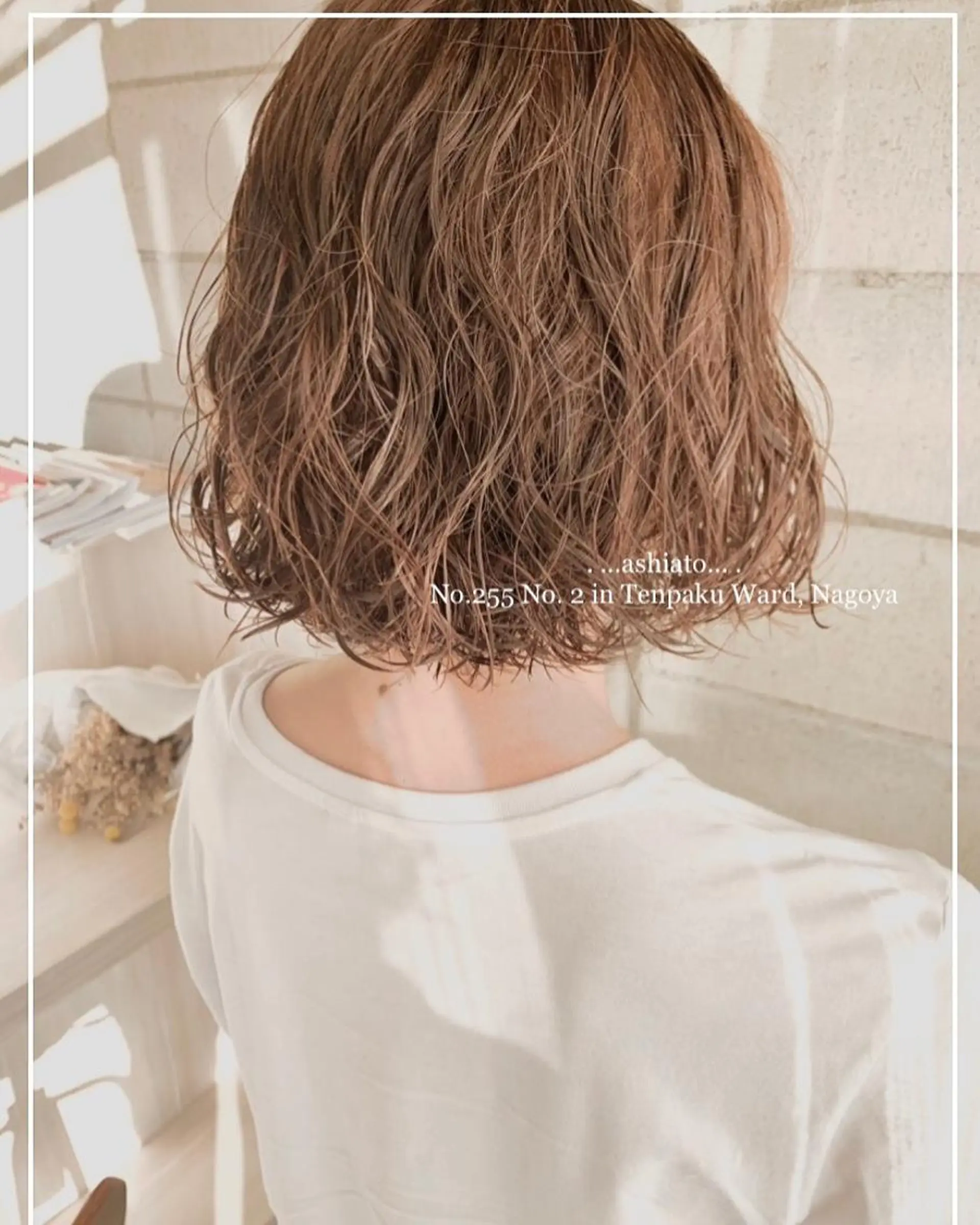 ショート カラー 眞名子 瑞紀のヘアスタイル